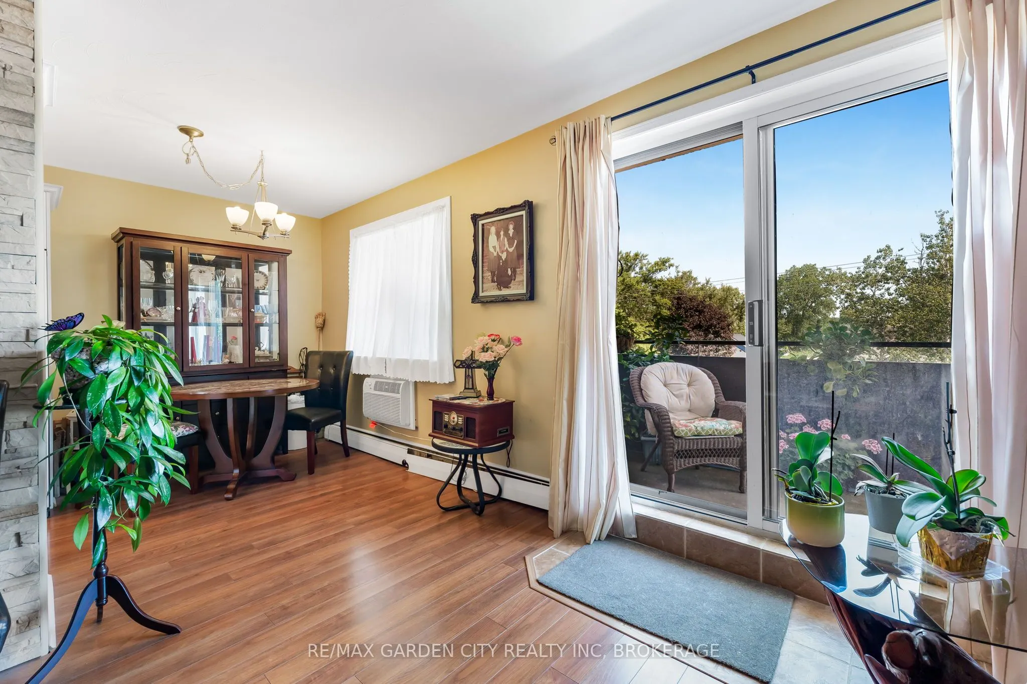 485 Thorold Road, #301