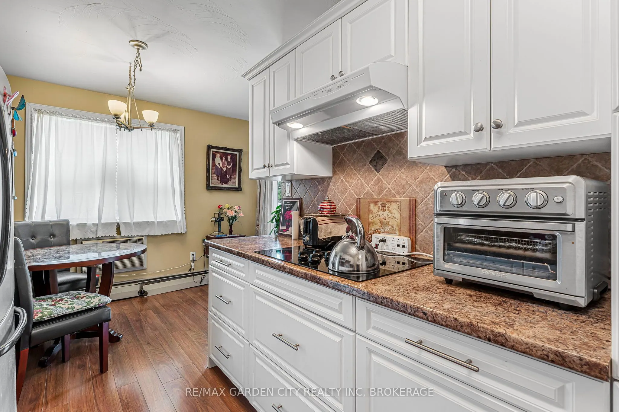 485 Thorold Road, #301