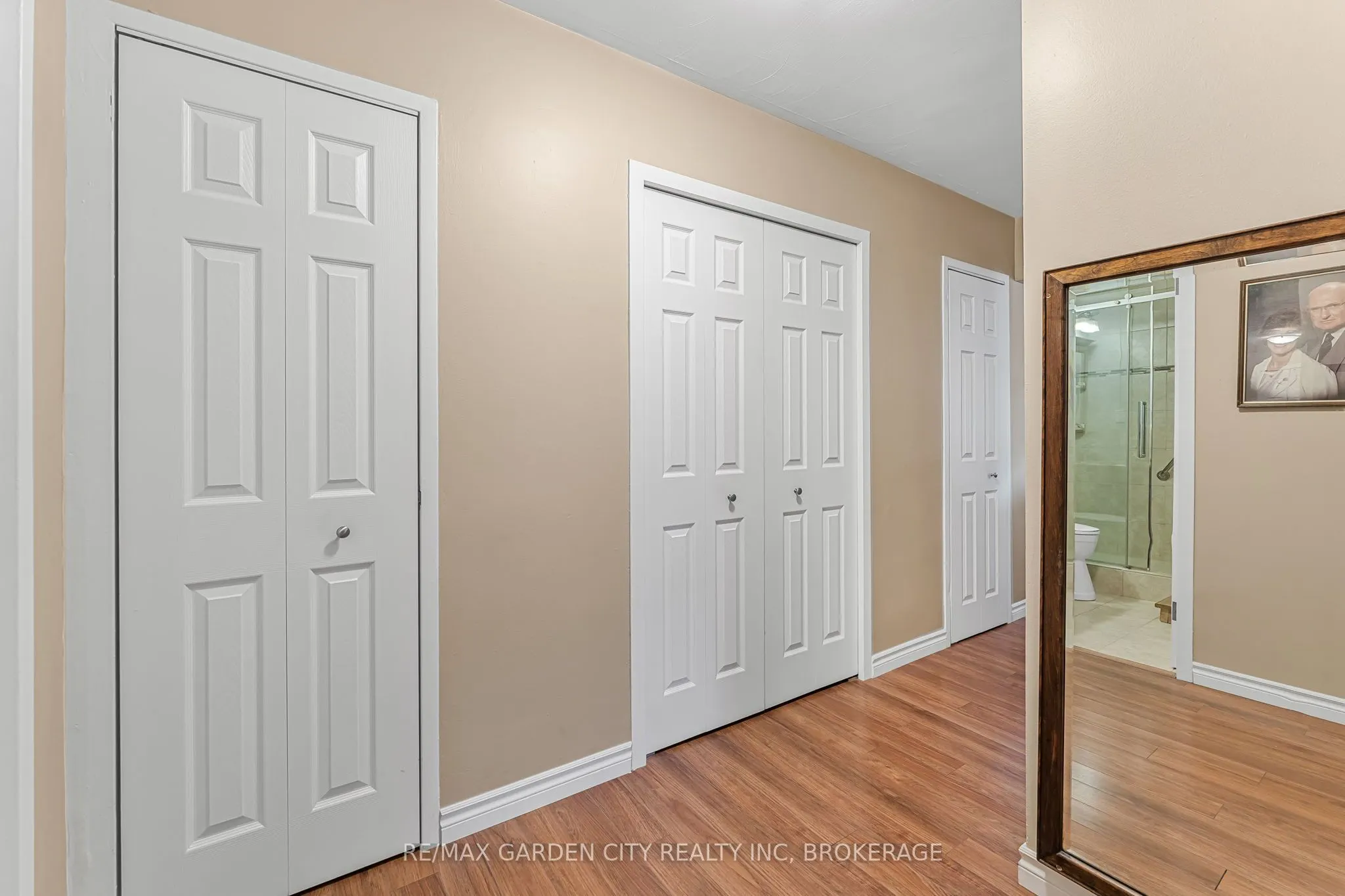 485 Thorold Road, #301