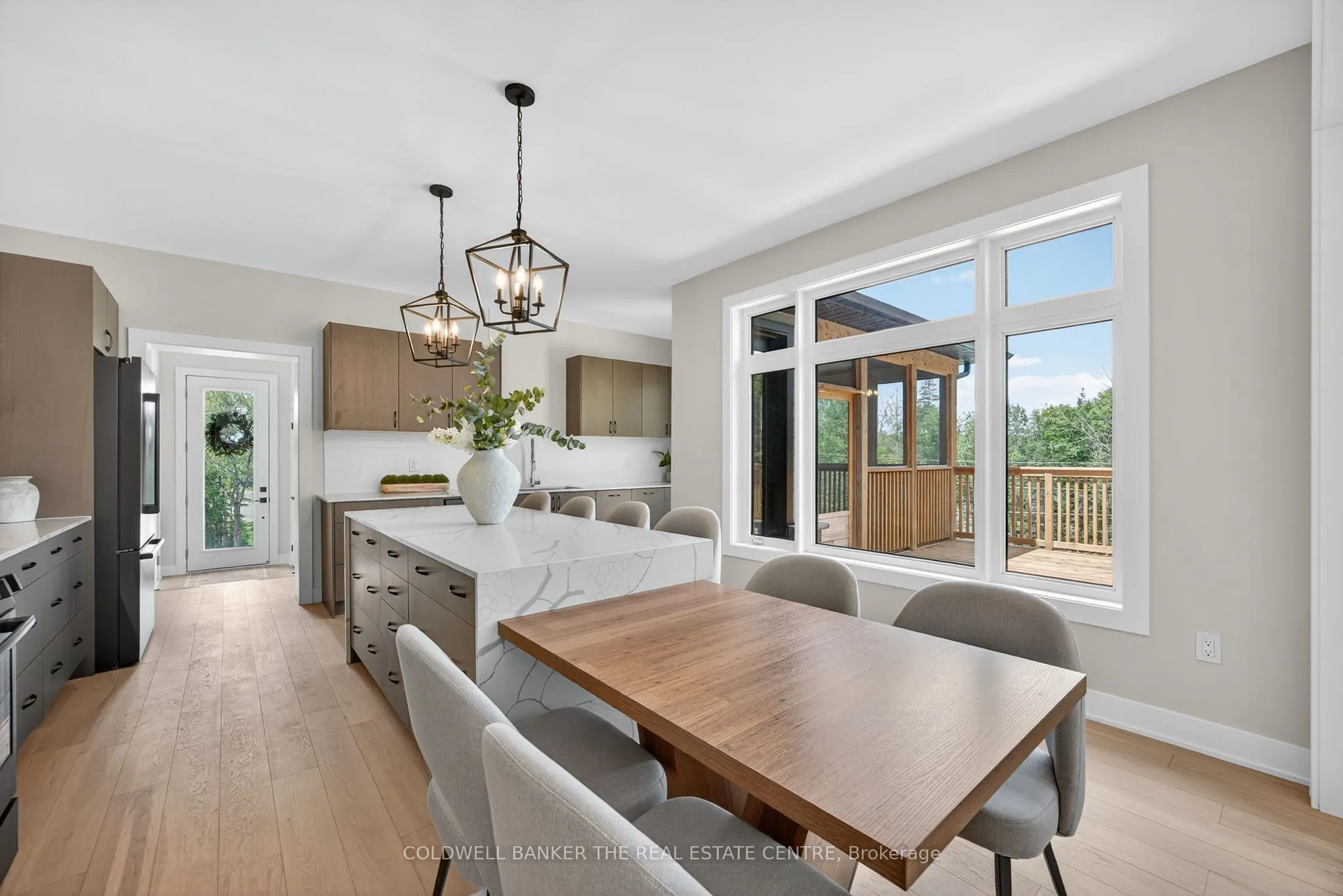 1008 Kingsridge Court