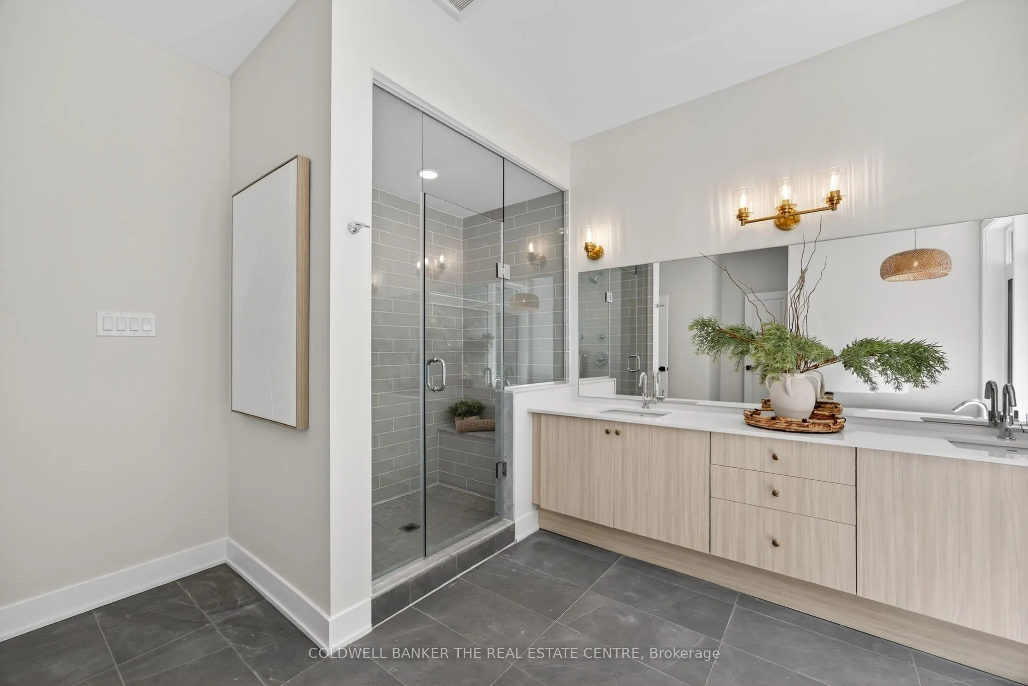 1008 Kingsridge Court