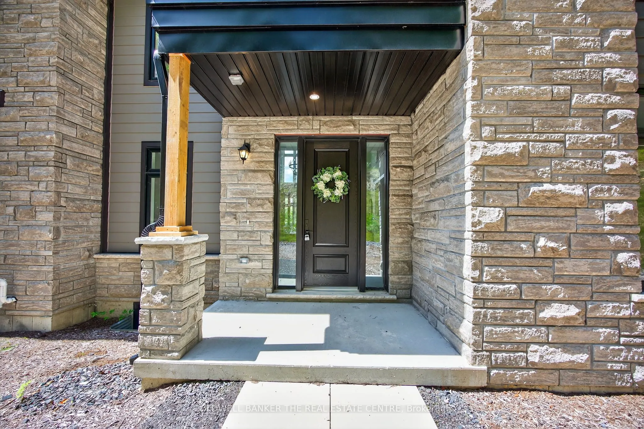 1008 Kingsridge Court