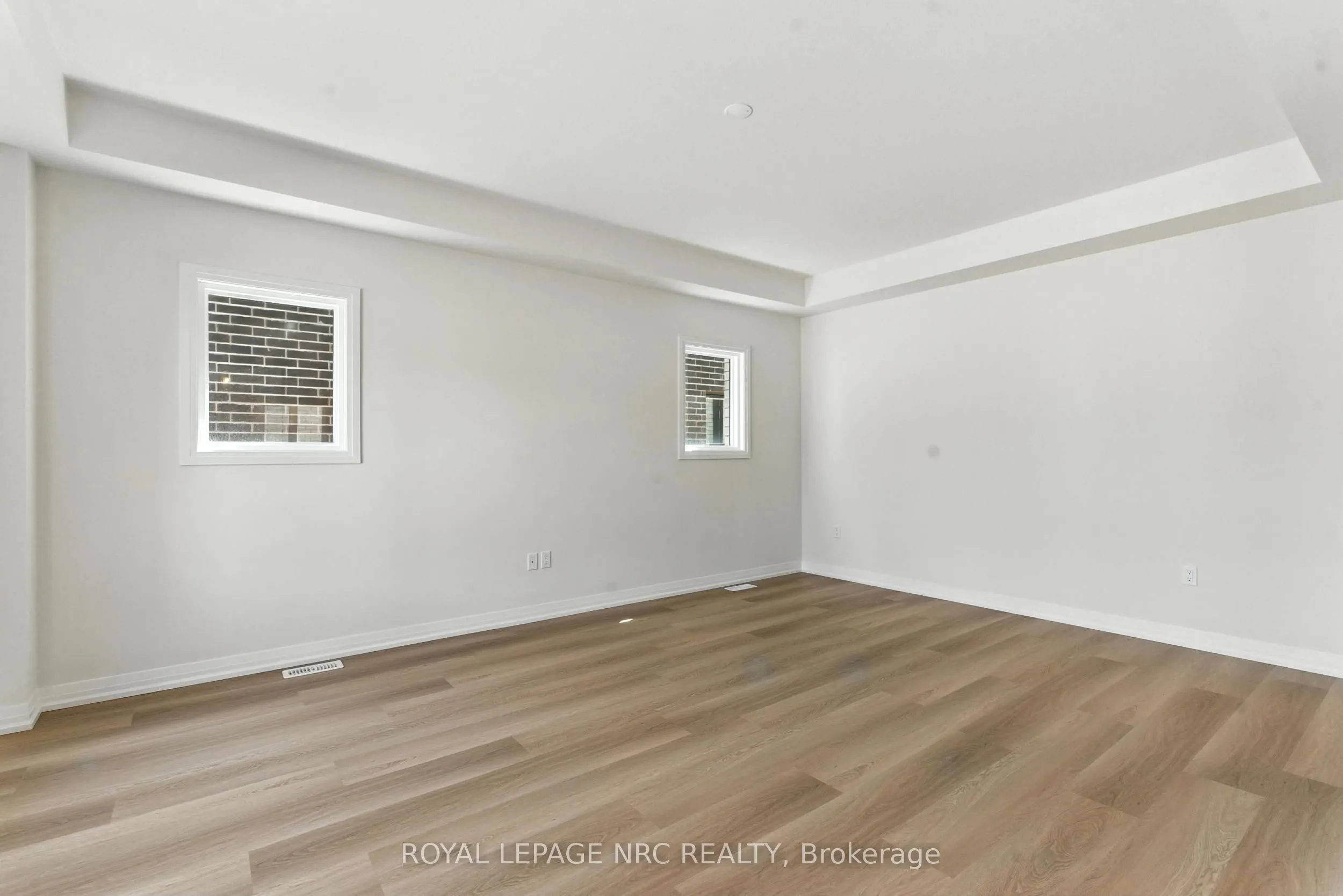 1022 Kraft Road N