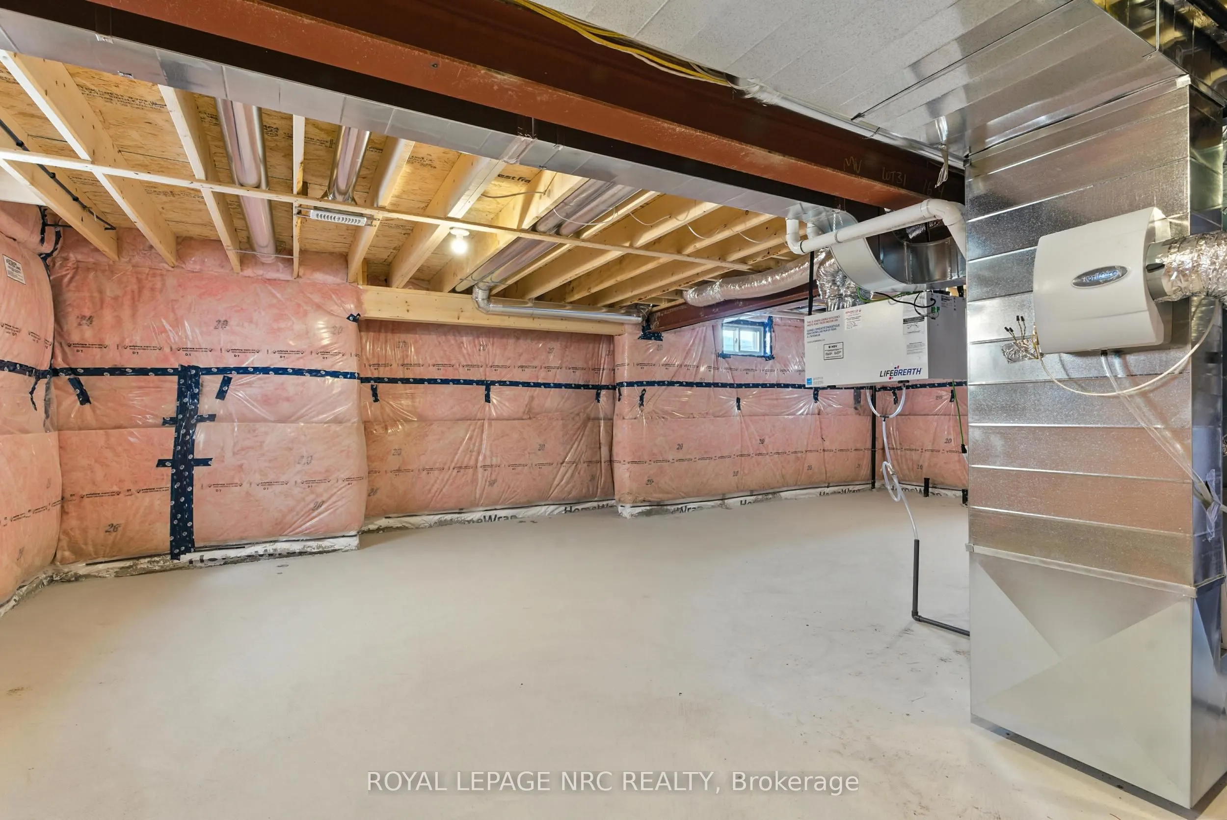 1022 Kraft Road N