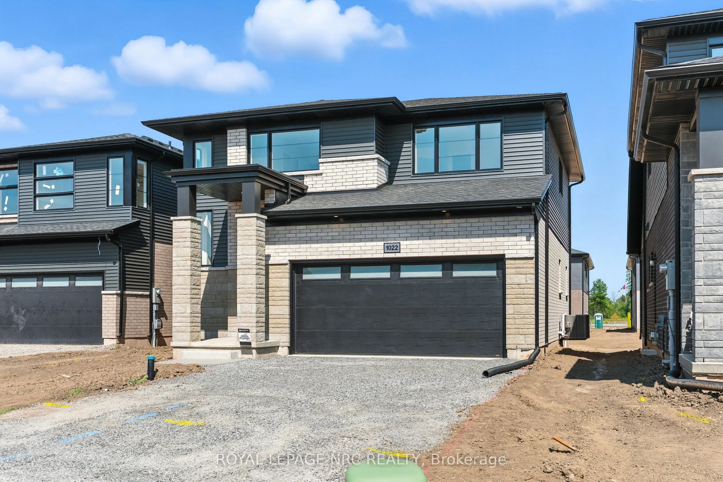1022 Kraft Road N