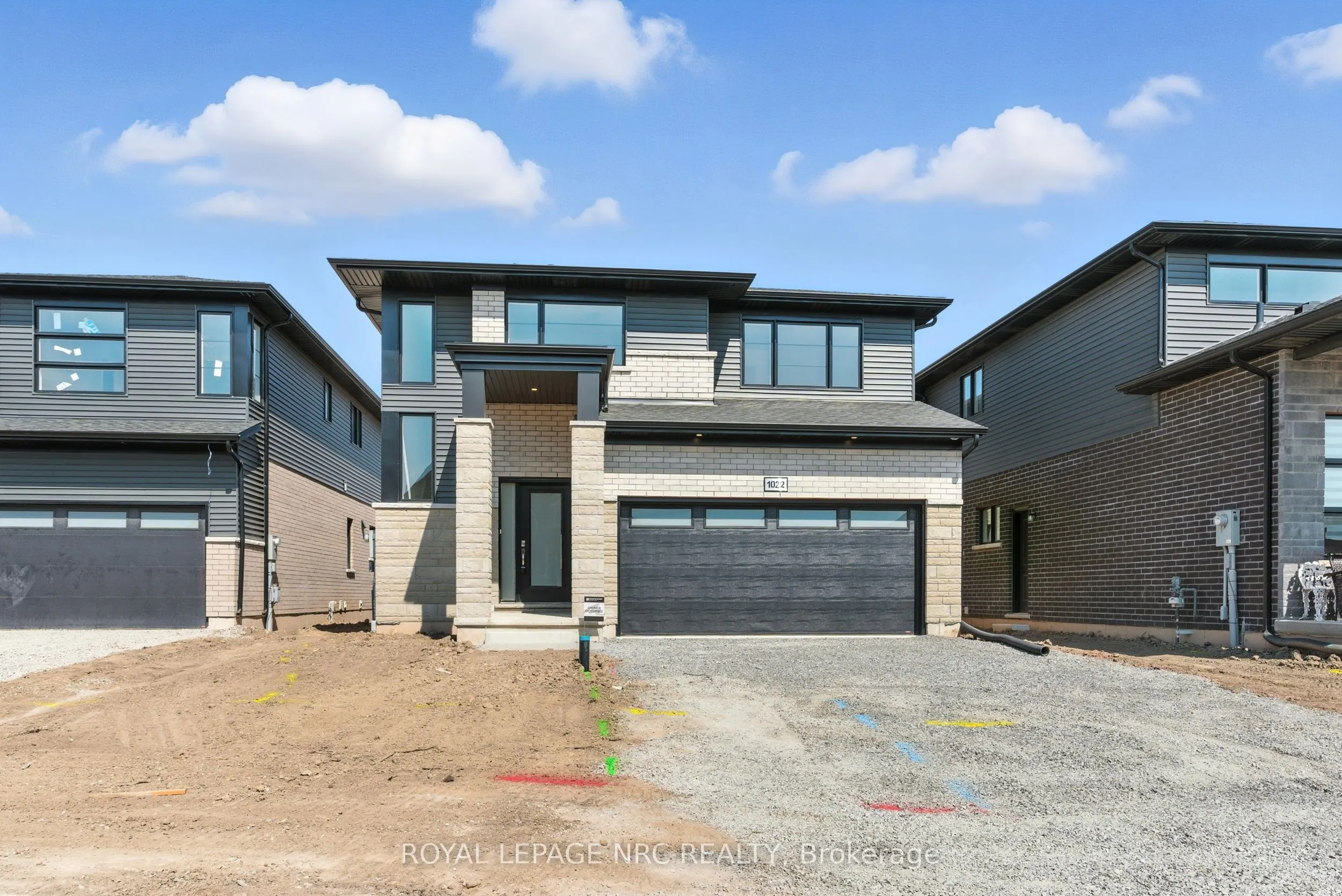 1022 Kraft Road N