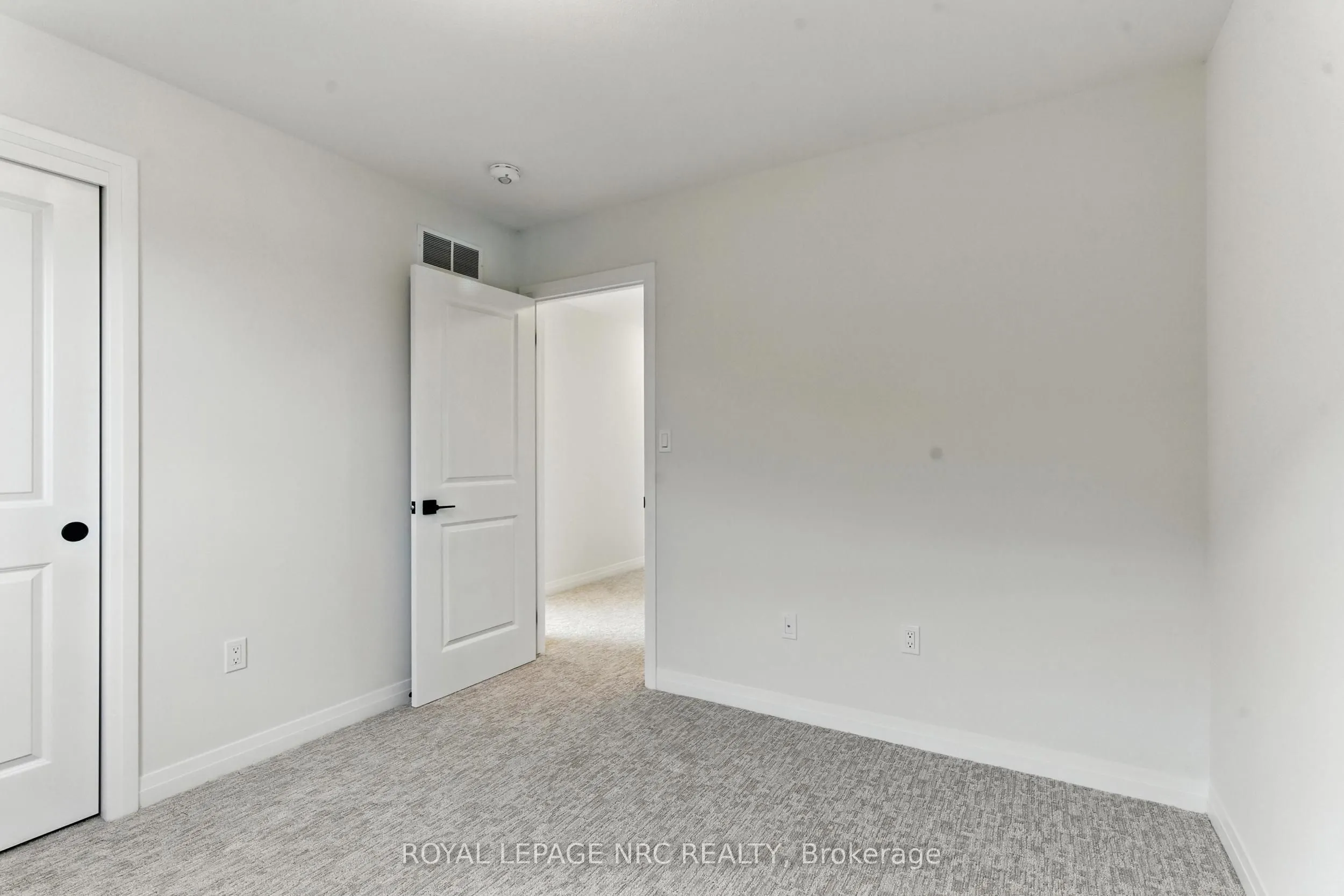 1022 Kraft Road N