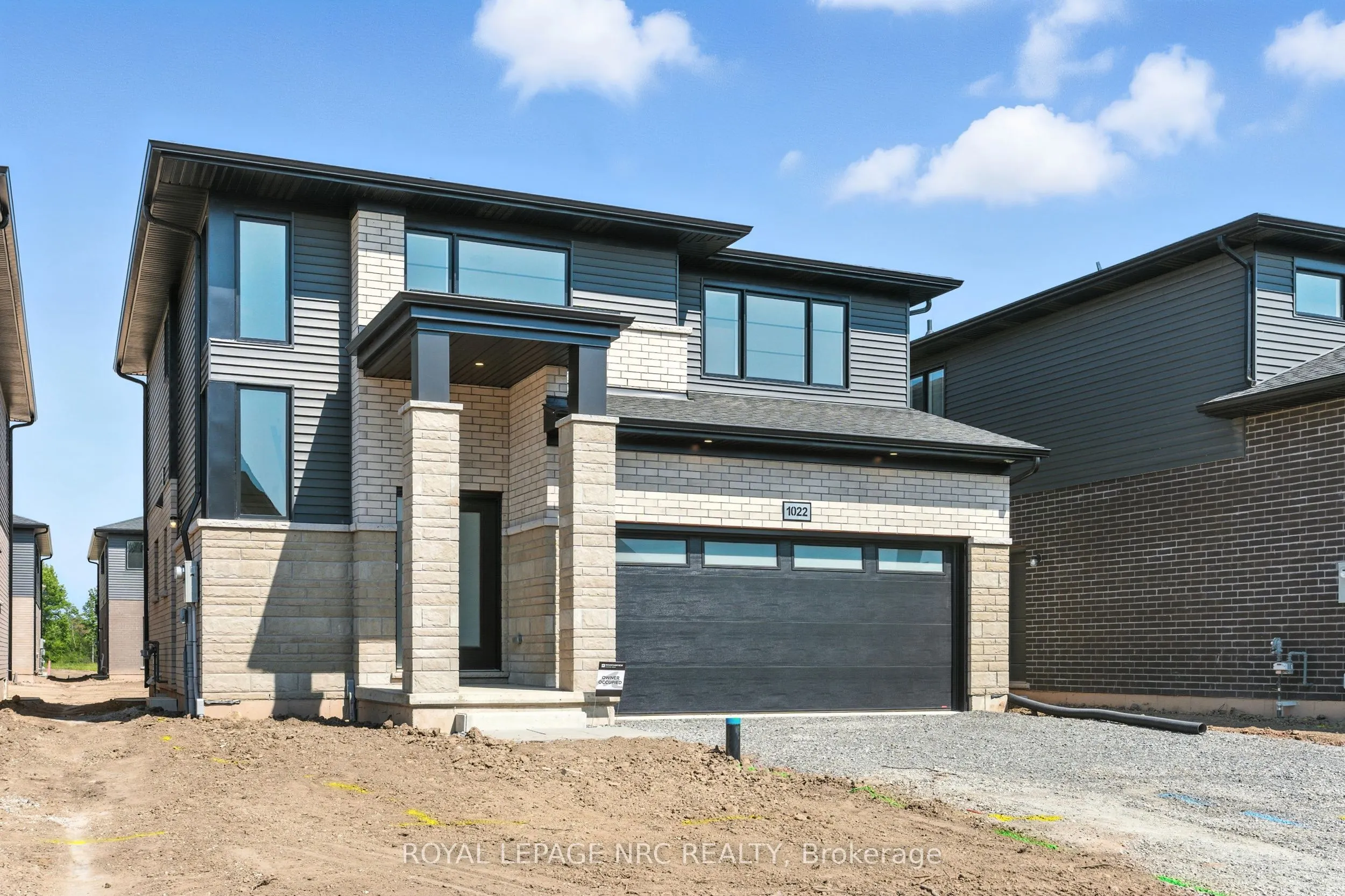 1022 Kraft Road N