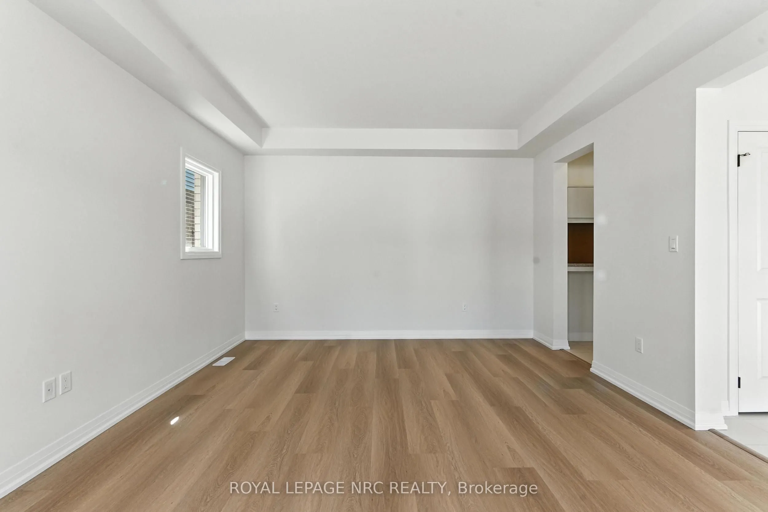1022 Kraft Road N