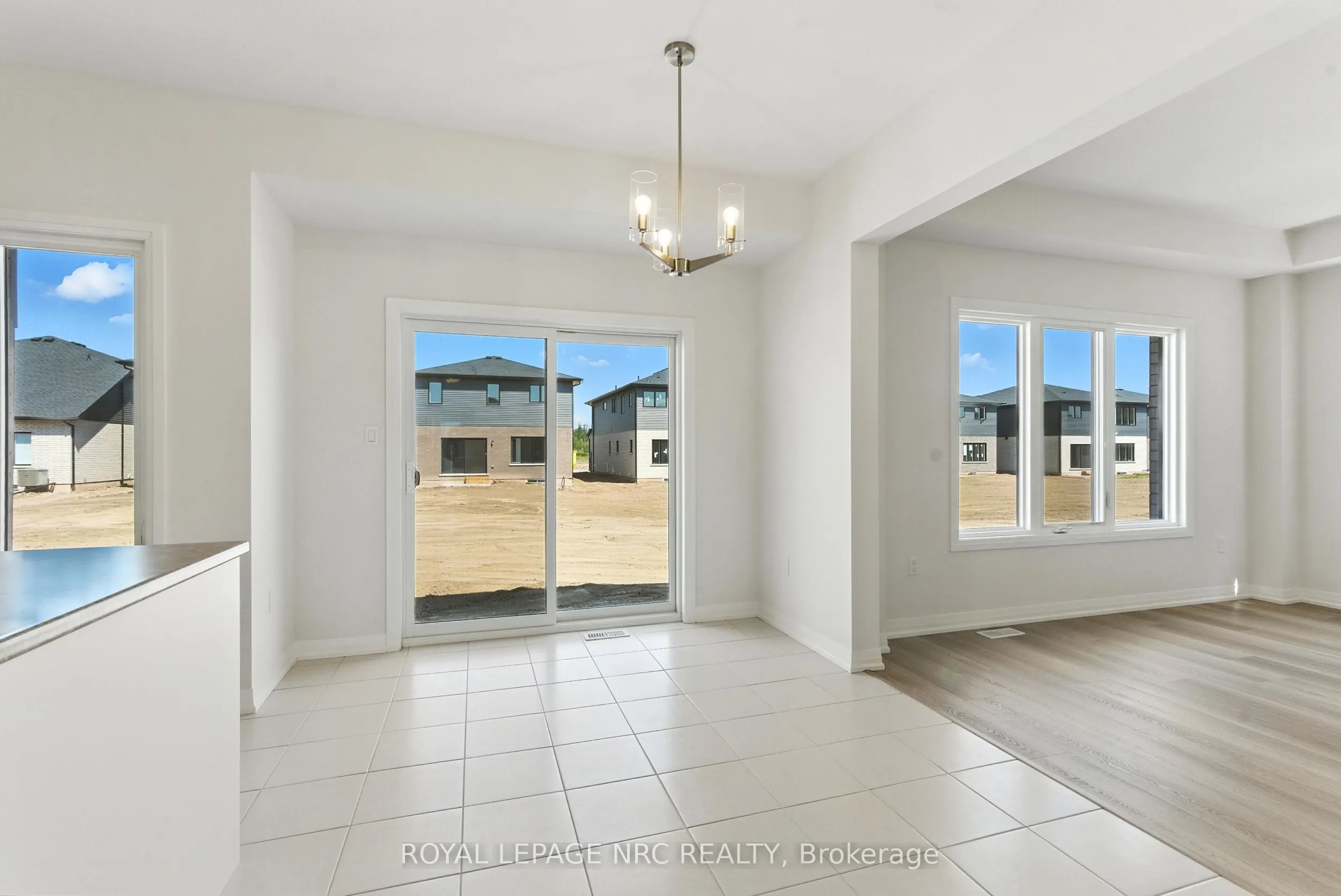 1022 Kraft Road N