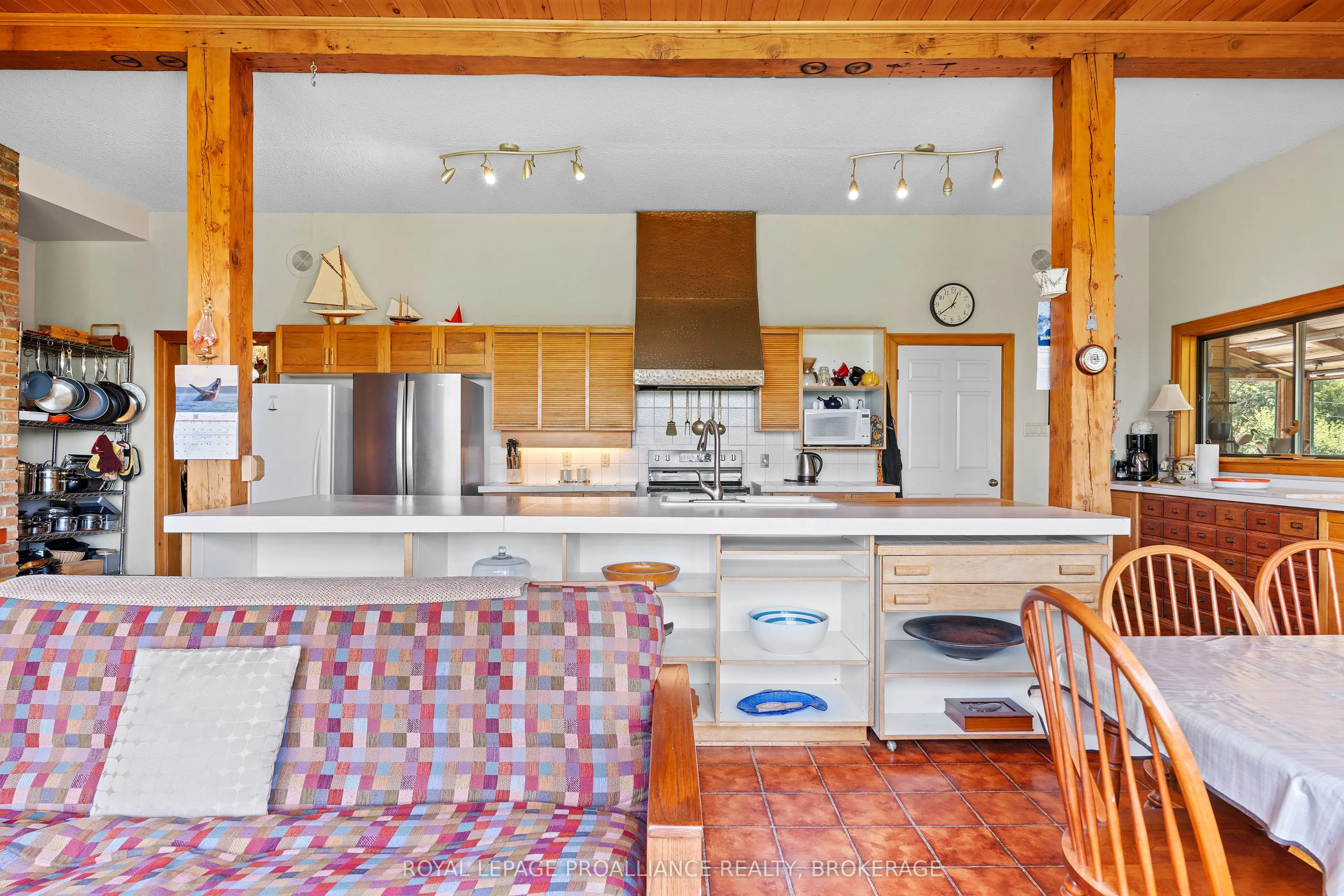 1597 Shales Road