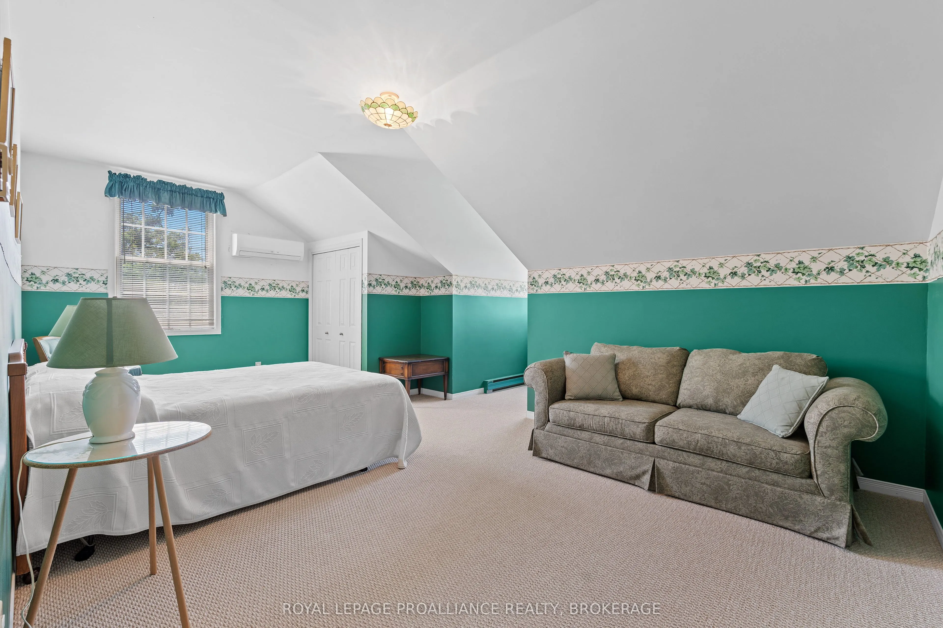 1597 Shales Road
