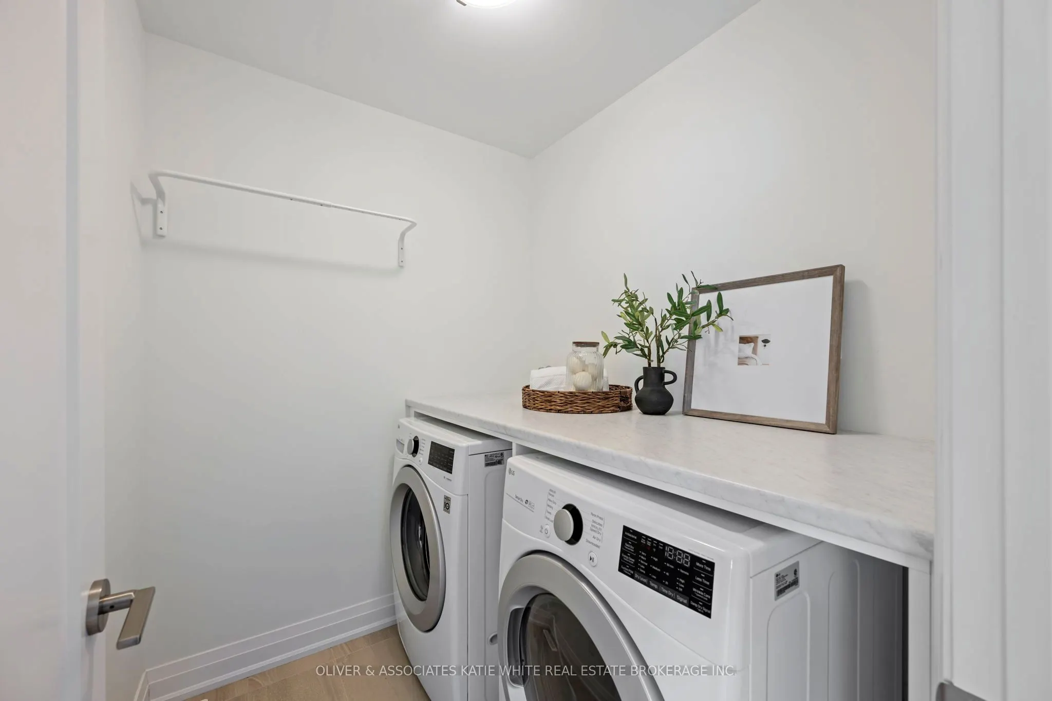 231 Callaway Road, #6