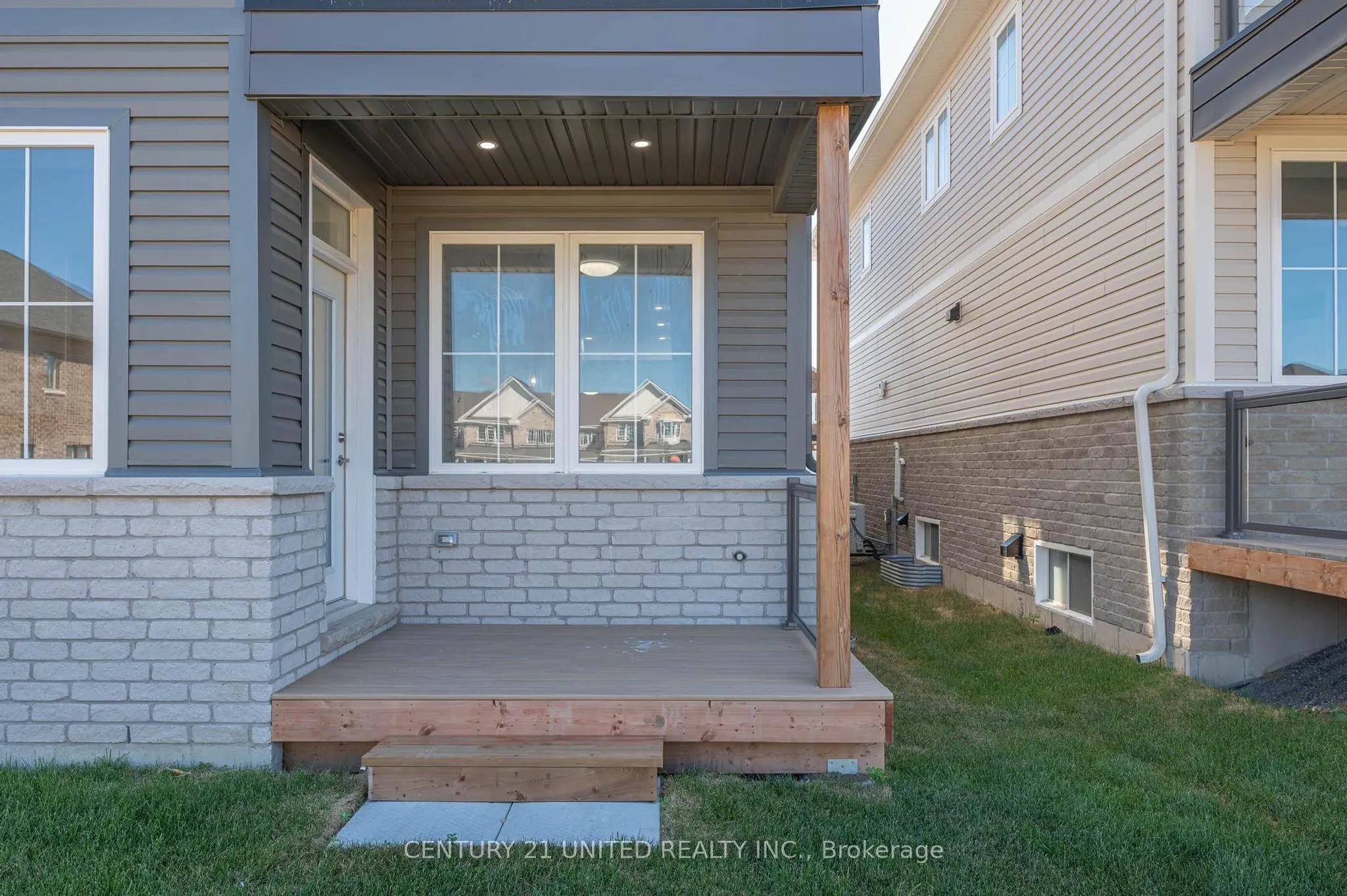 305 Mullighan Gardens
