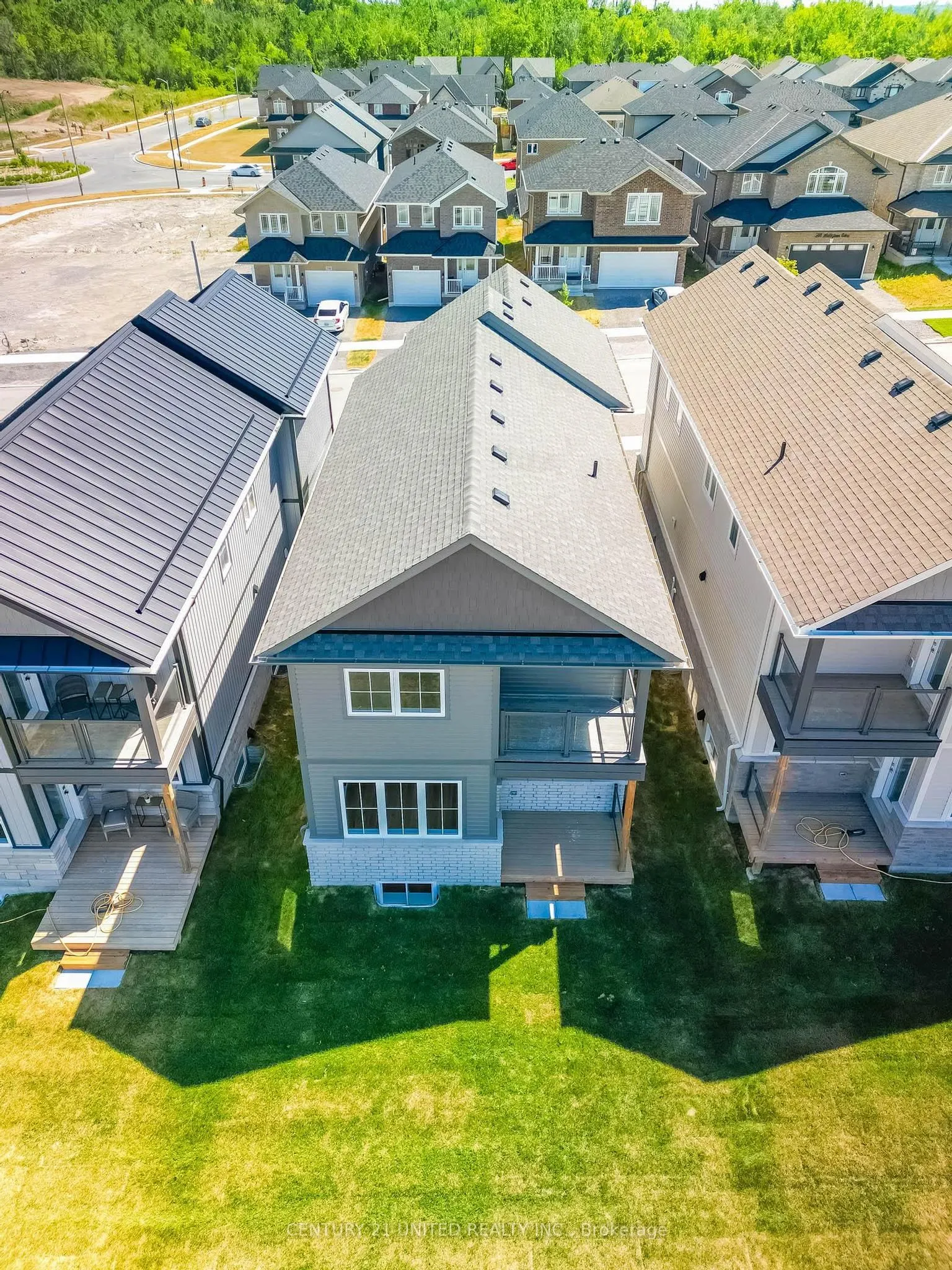 305 Mullighan Gardens