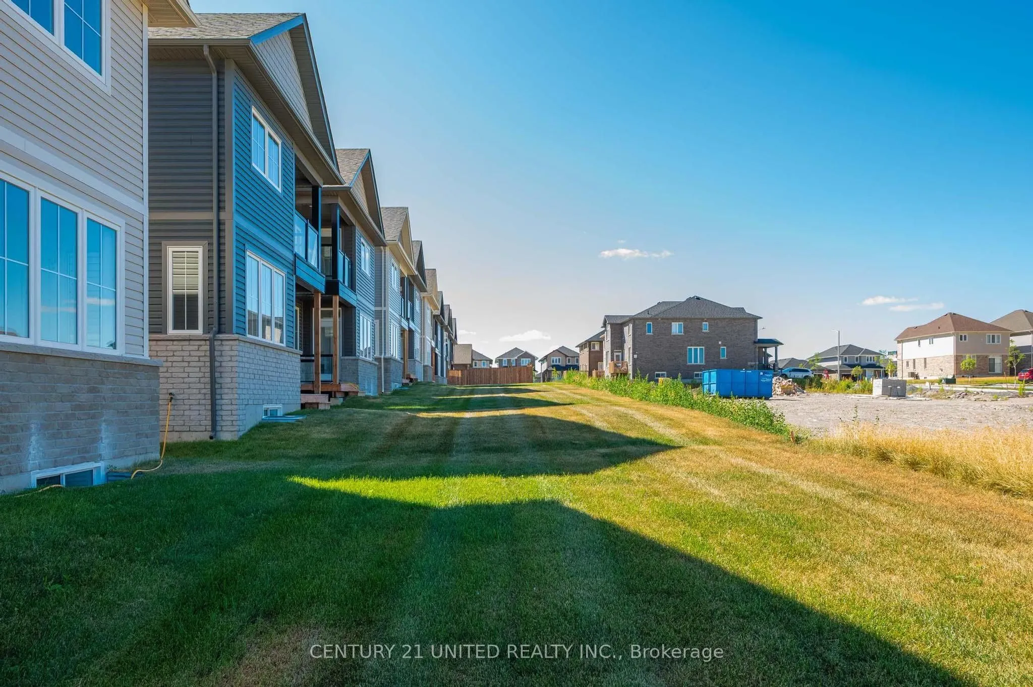 305 Mullighan Gardens