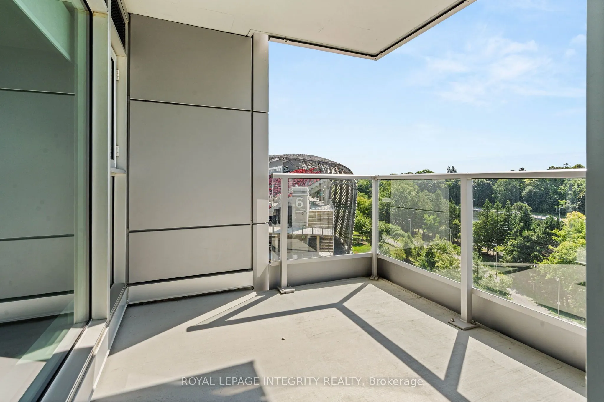 1035 Bank Street #609