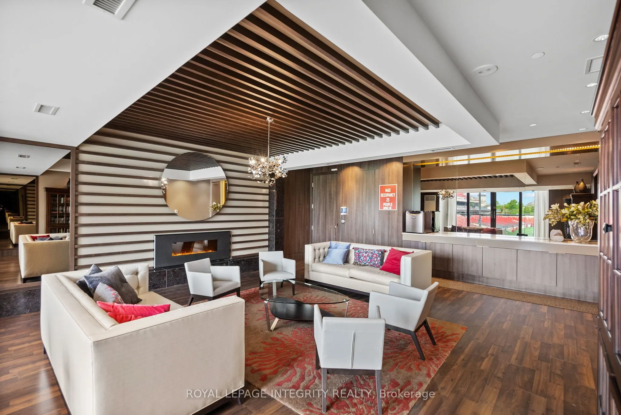 1035 Bank Street #609