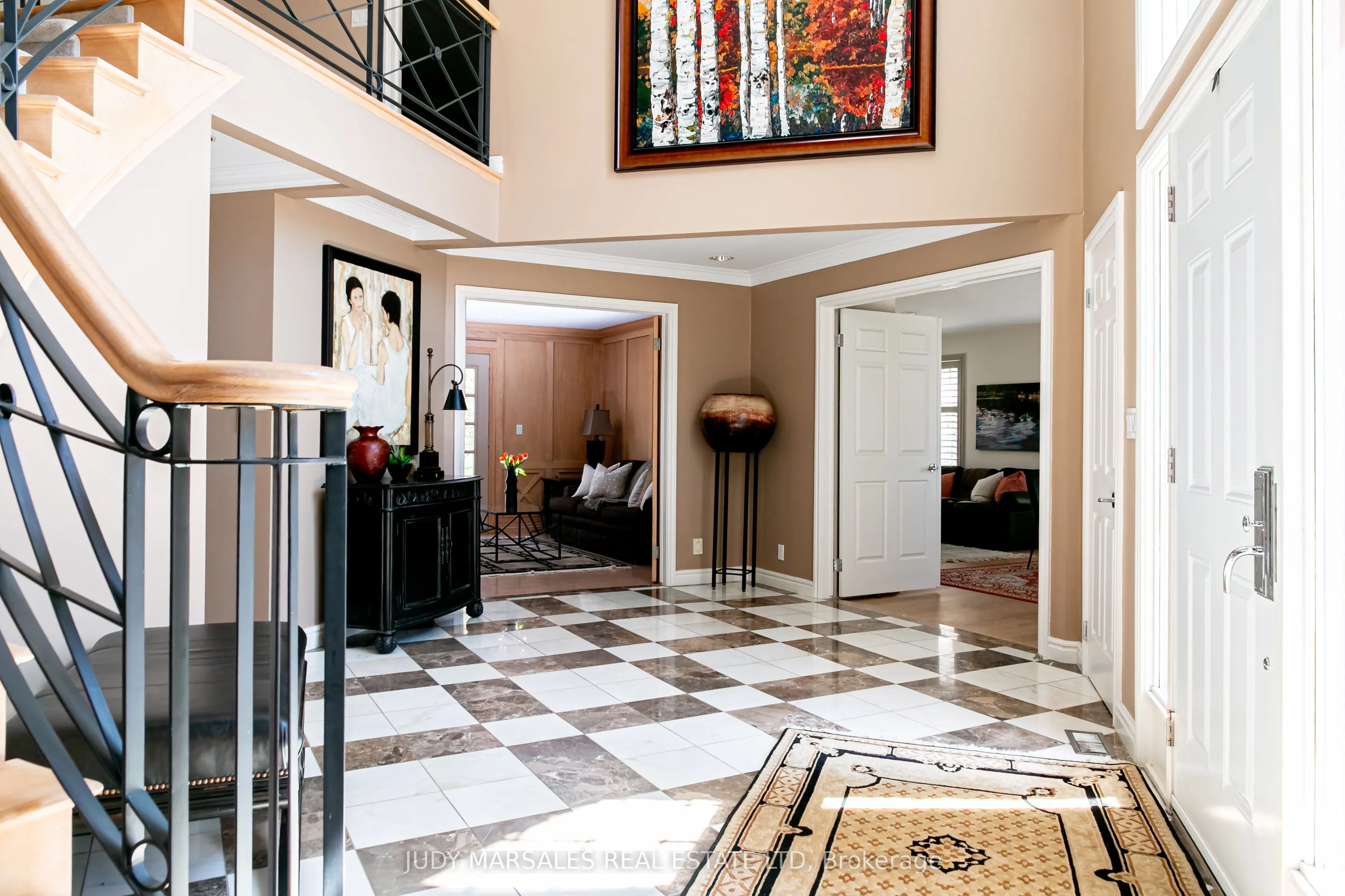 66B South Street W