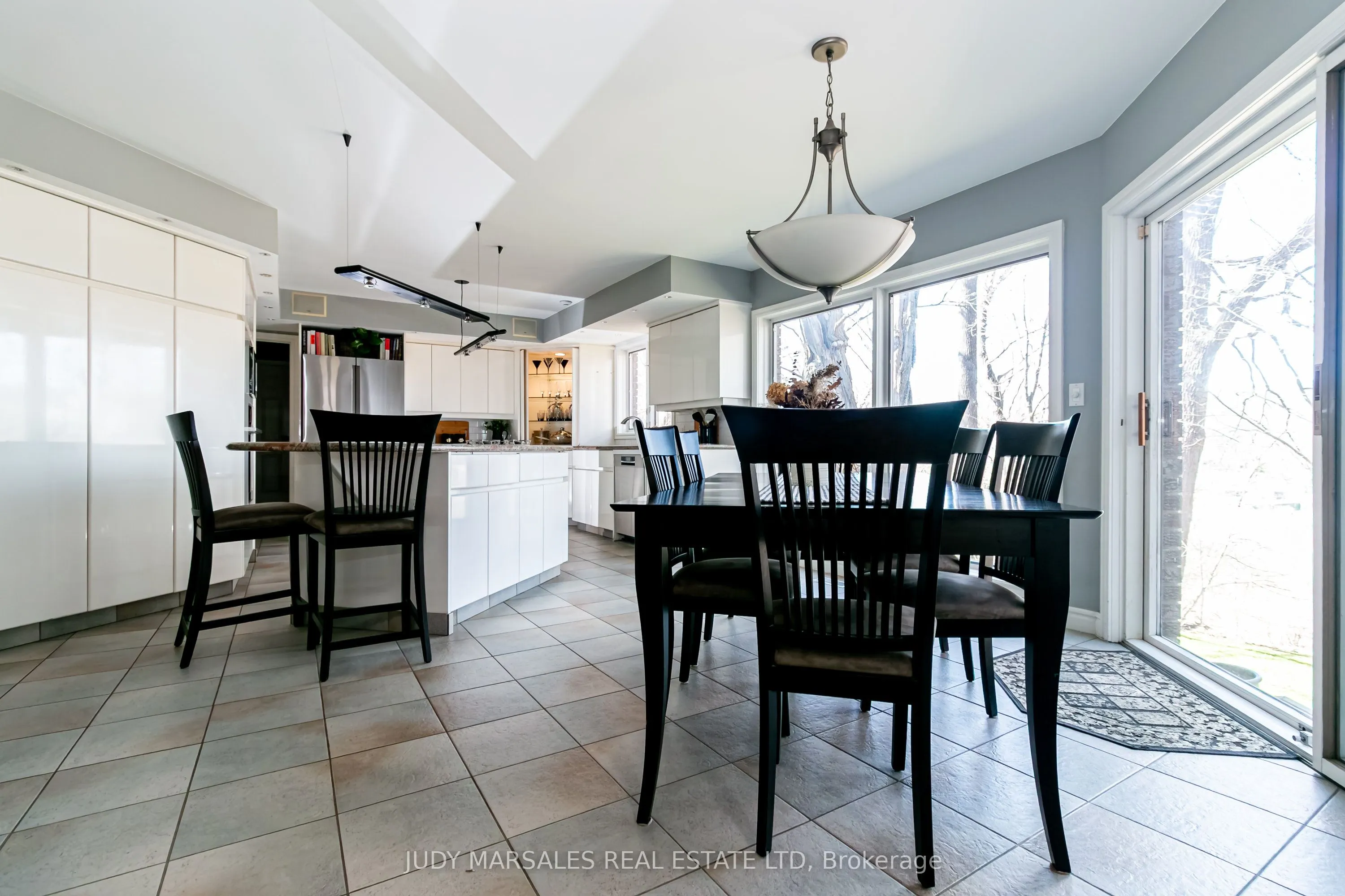 66B South Street W