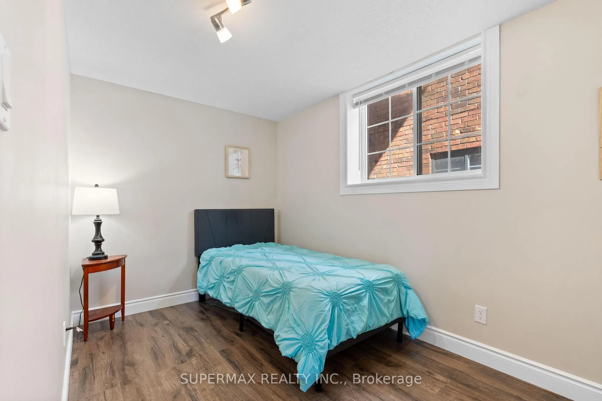 737 Grand Banks Drive