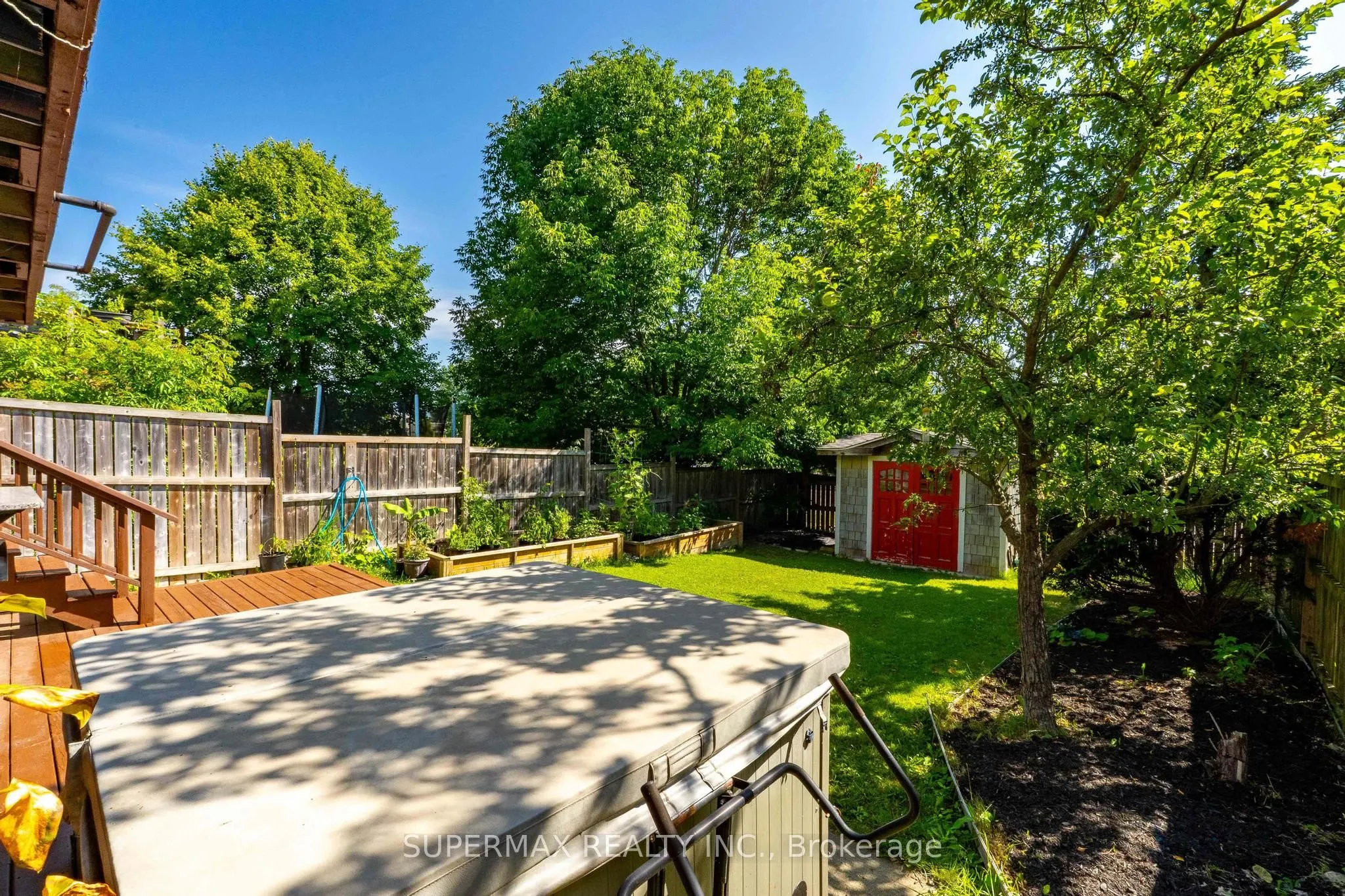 737 Grand Banks Drive
