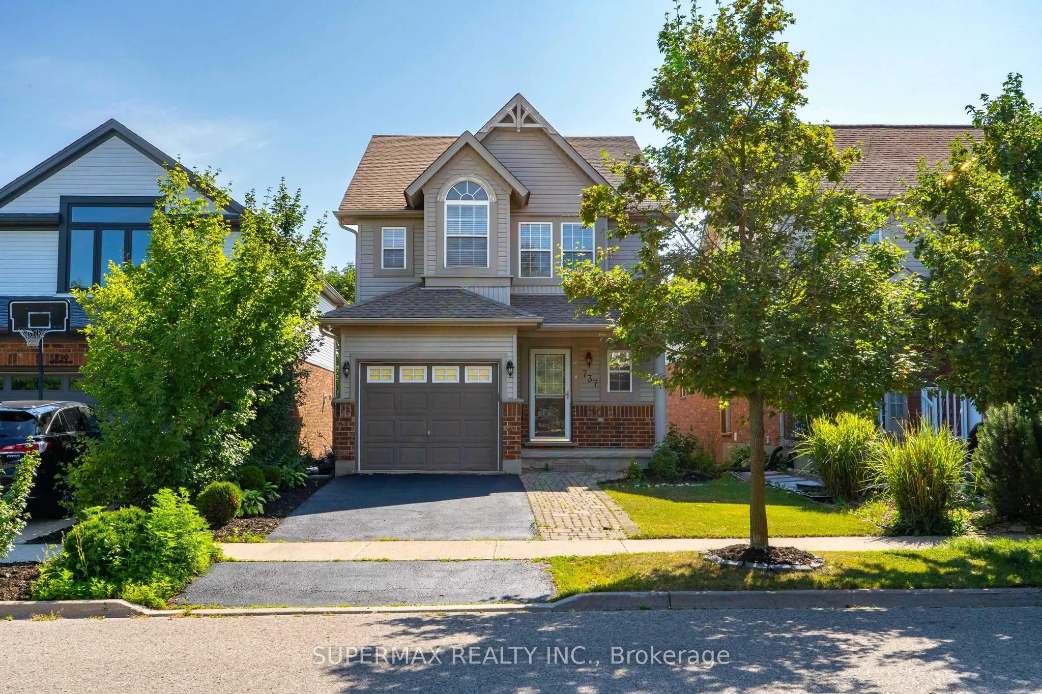 737 Grand Banks Drive