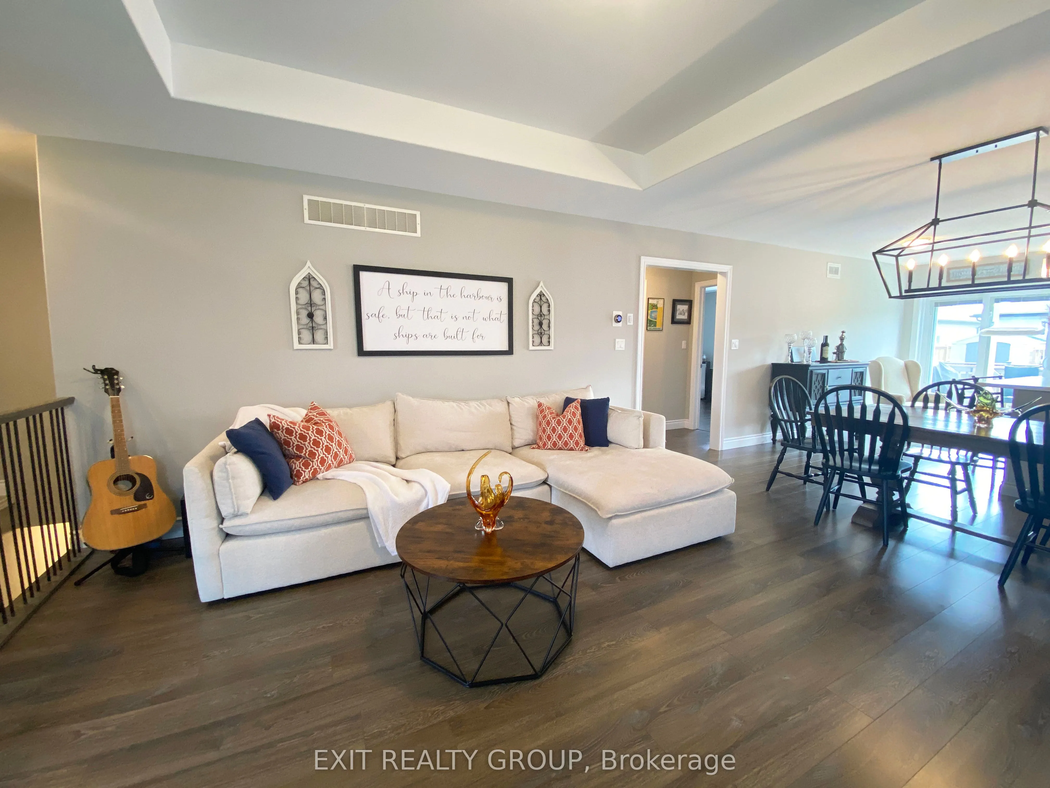 66 Deacon Place