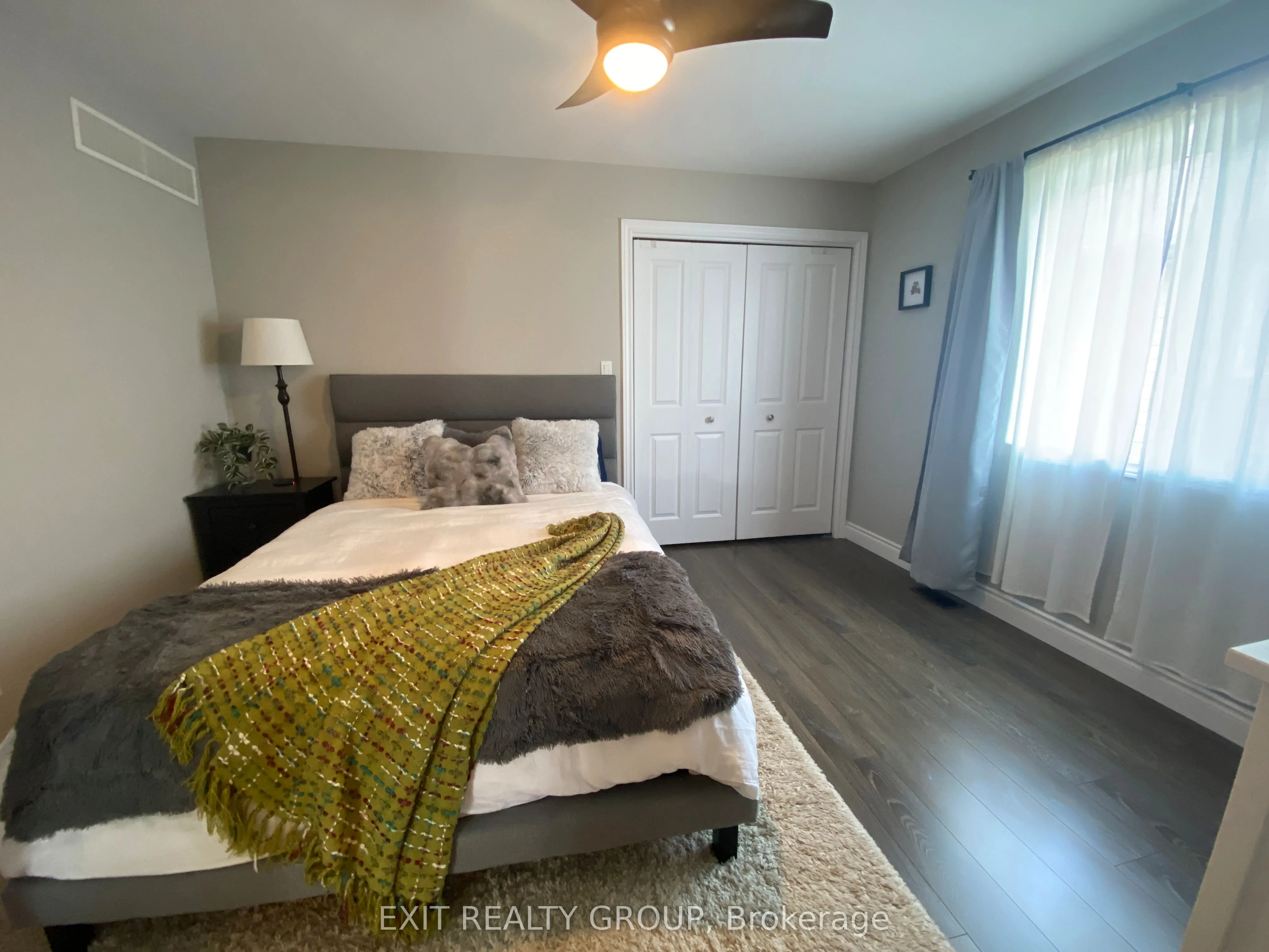 66 Deacon Place
