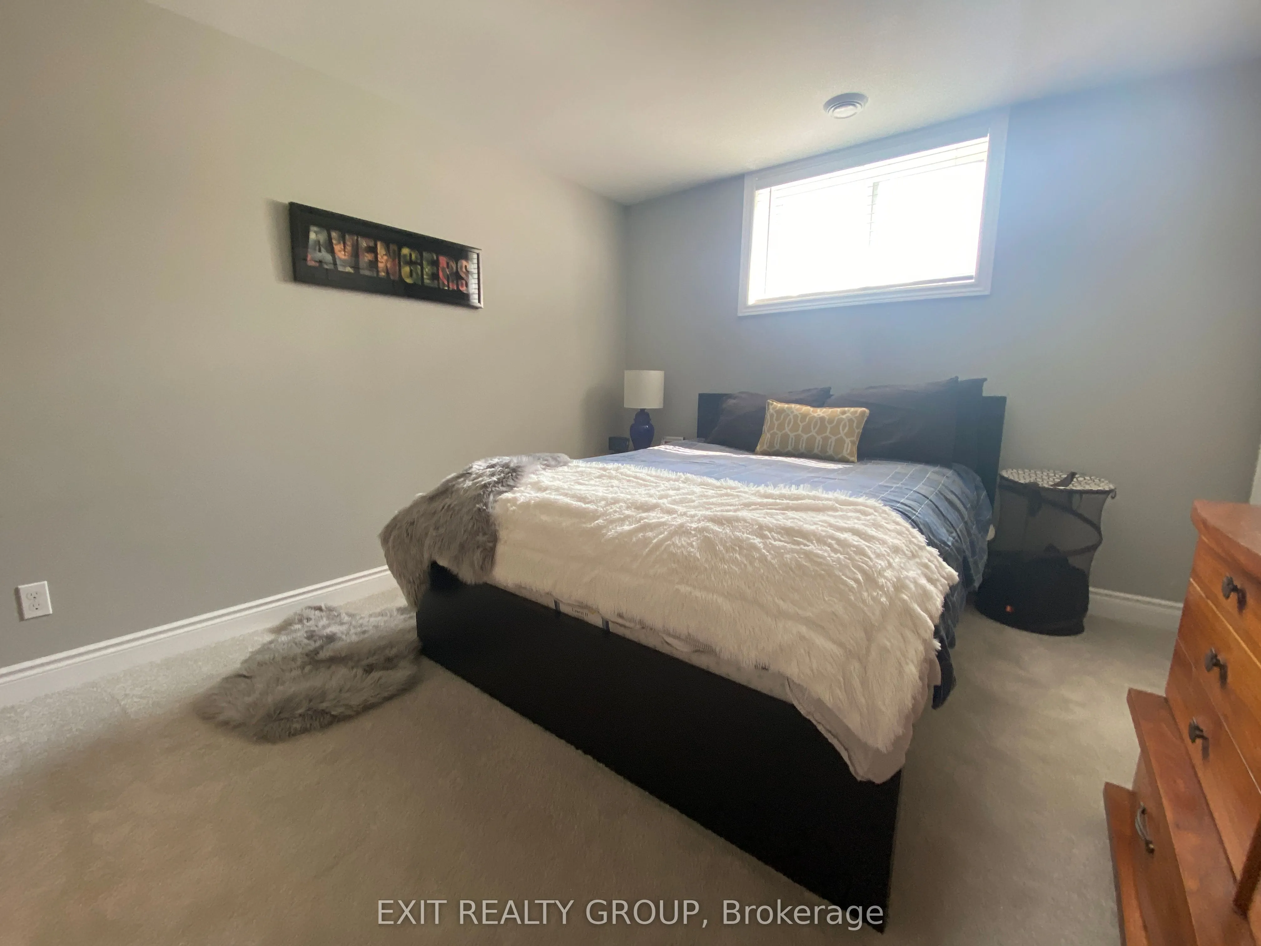 66 Deacon Place