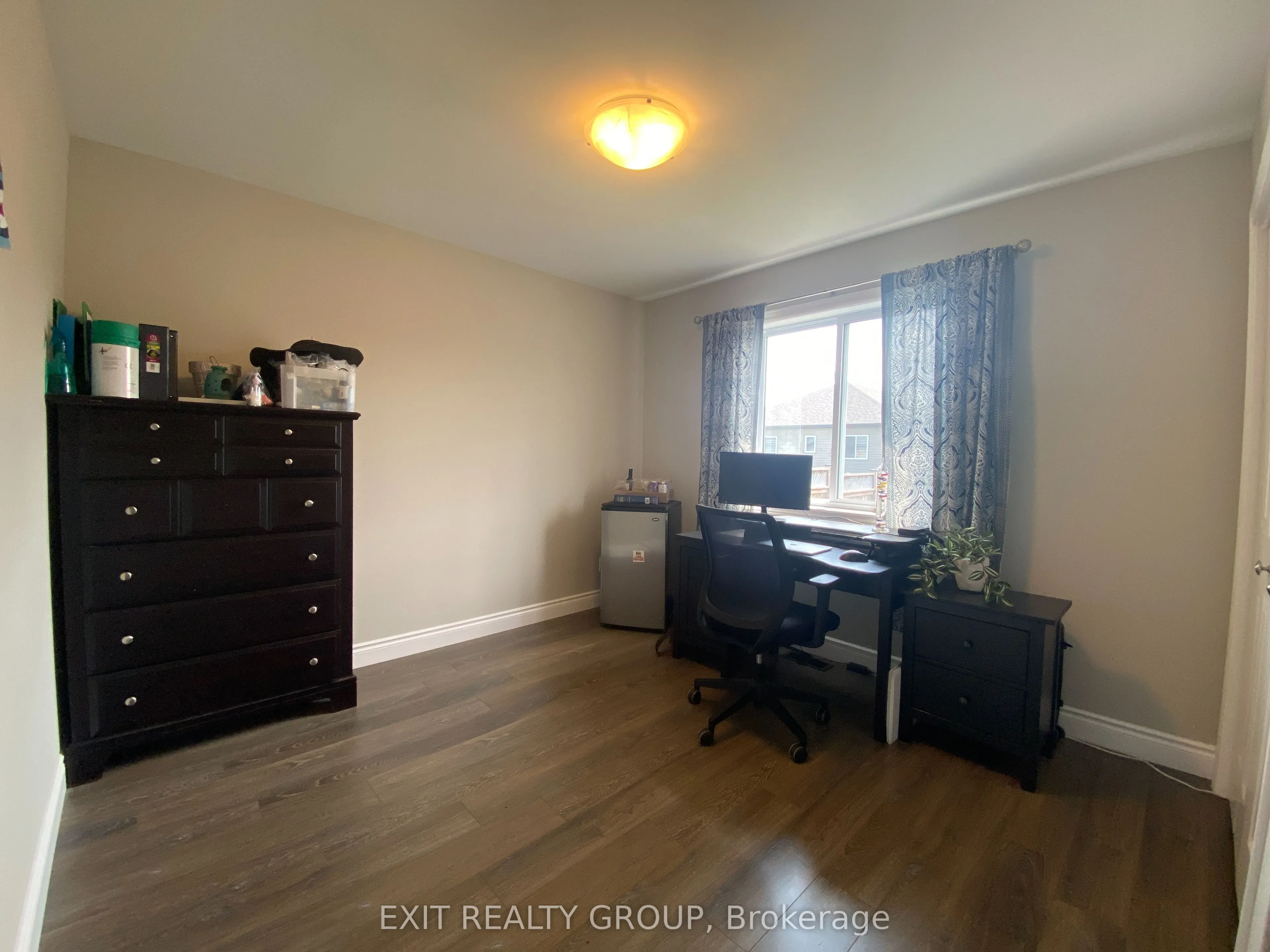 66 Deacon Place