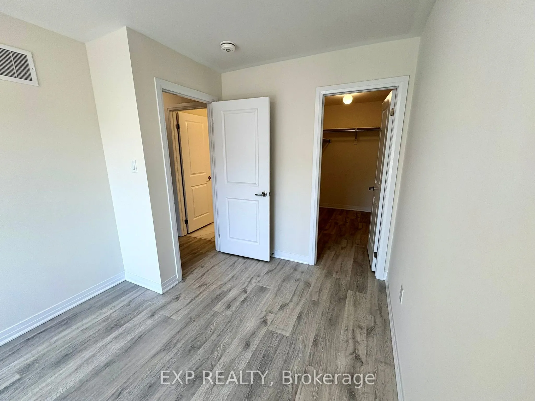 305 Garner Road W, #22