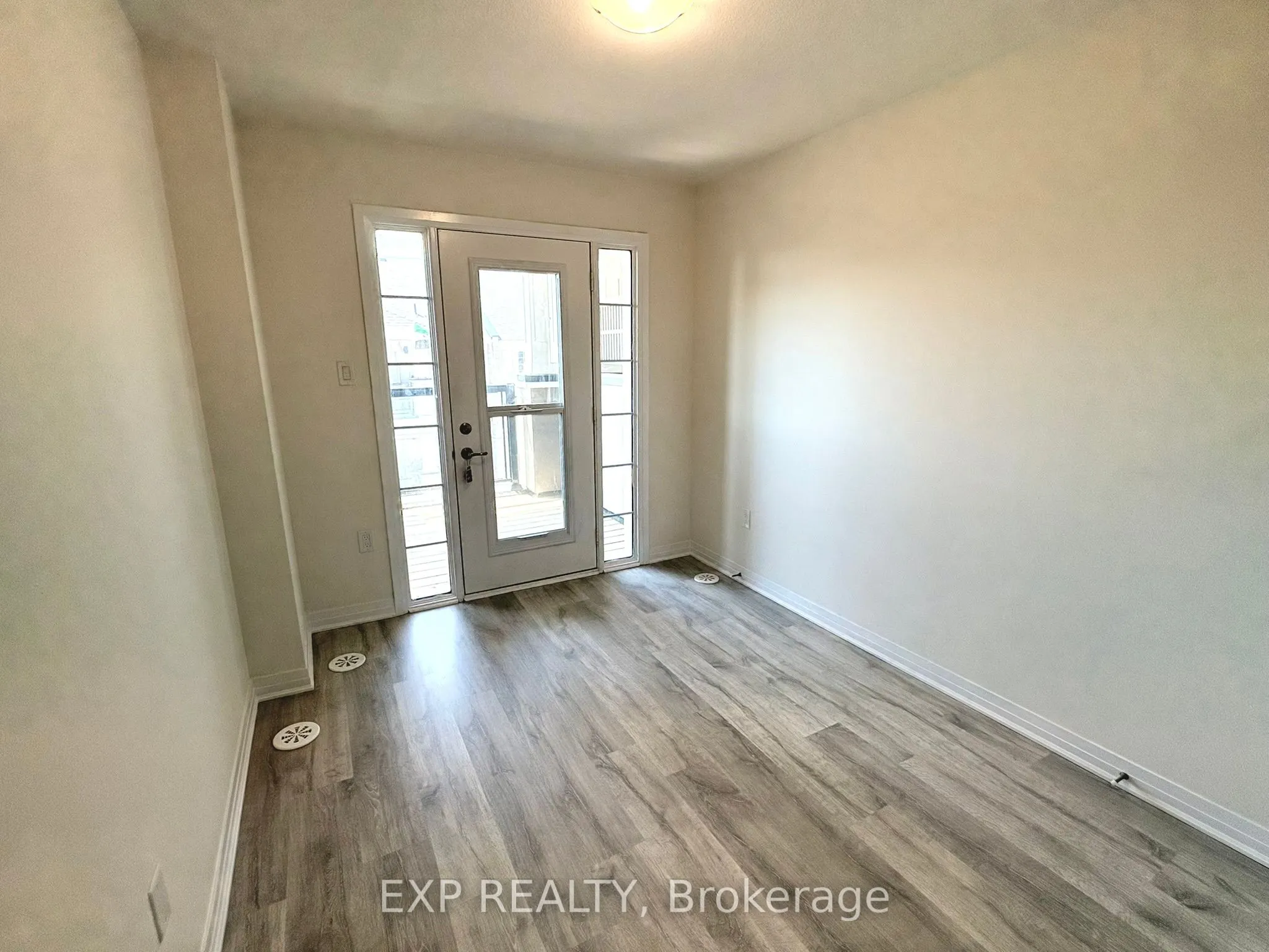 305 Garner Road W, #22