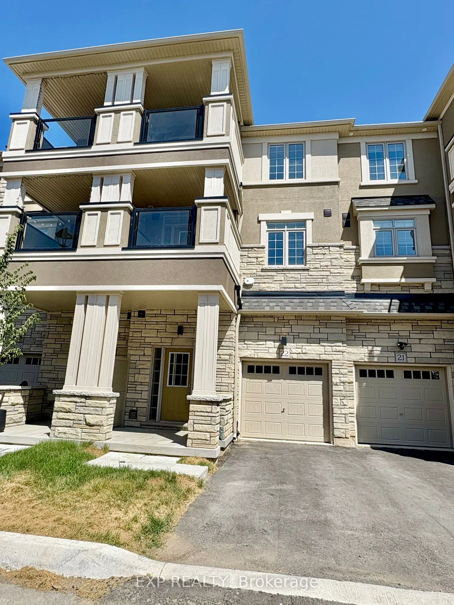 305 Garner Road W, #22