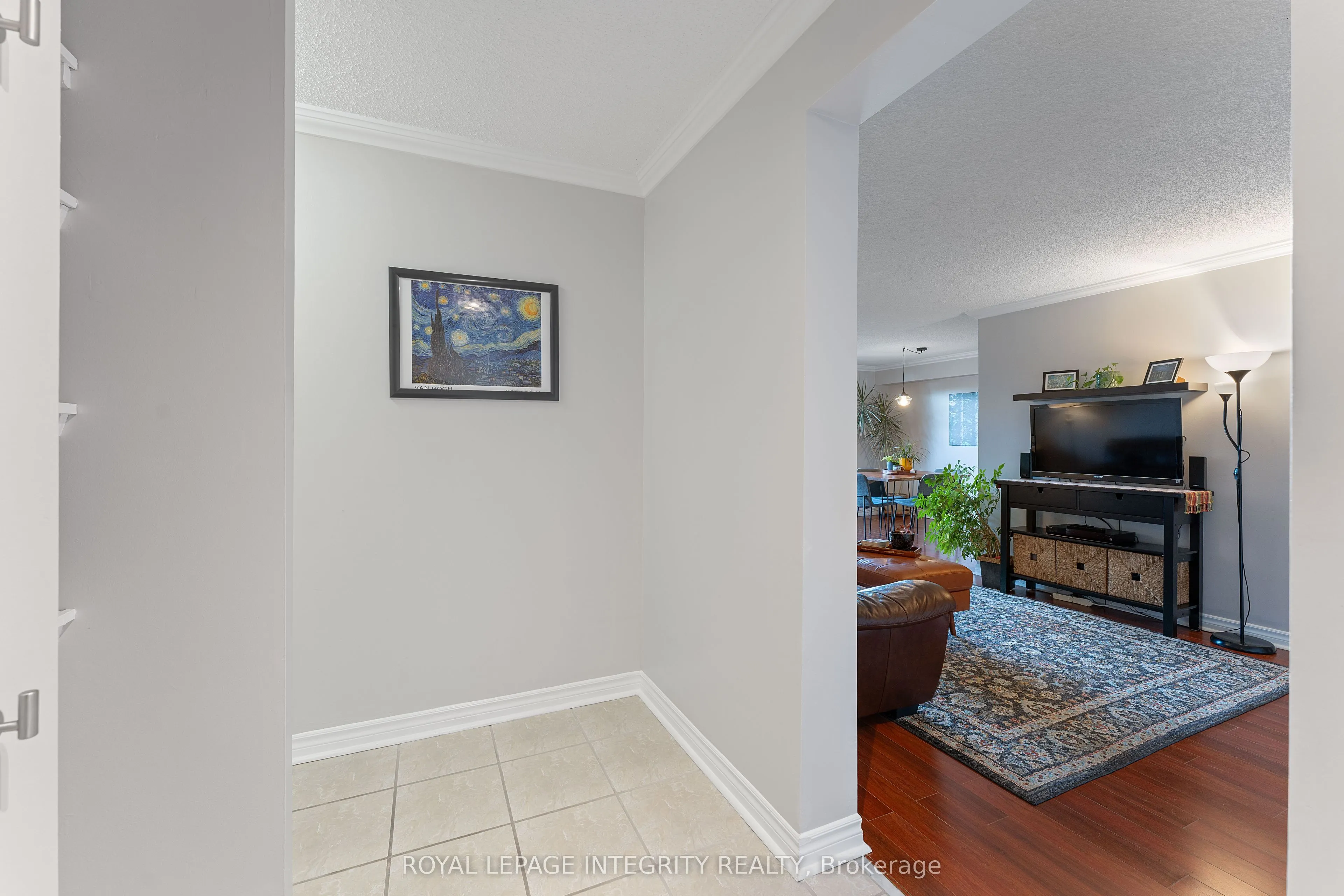 665 Bathgate Drive, #303