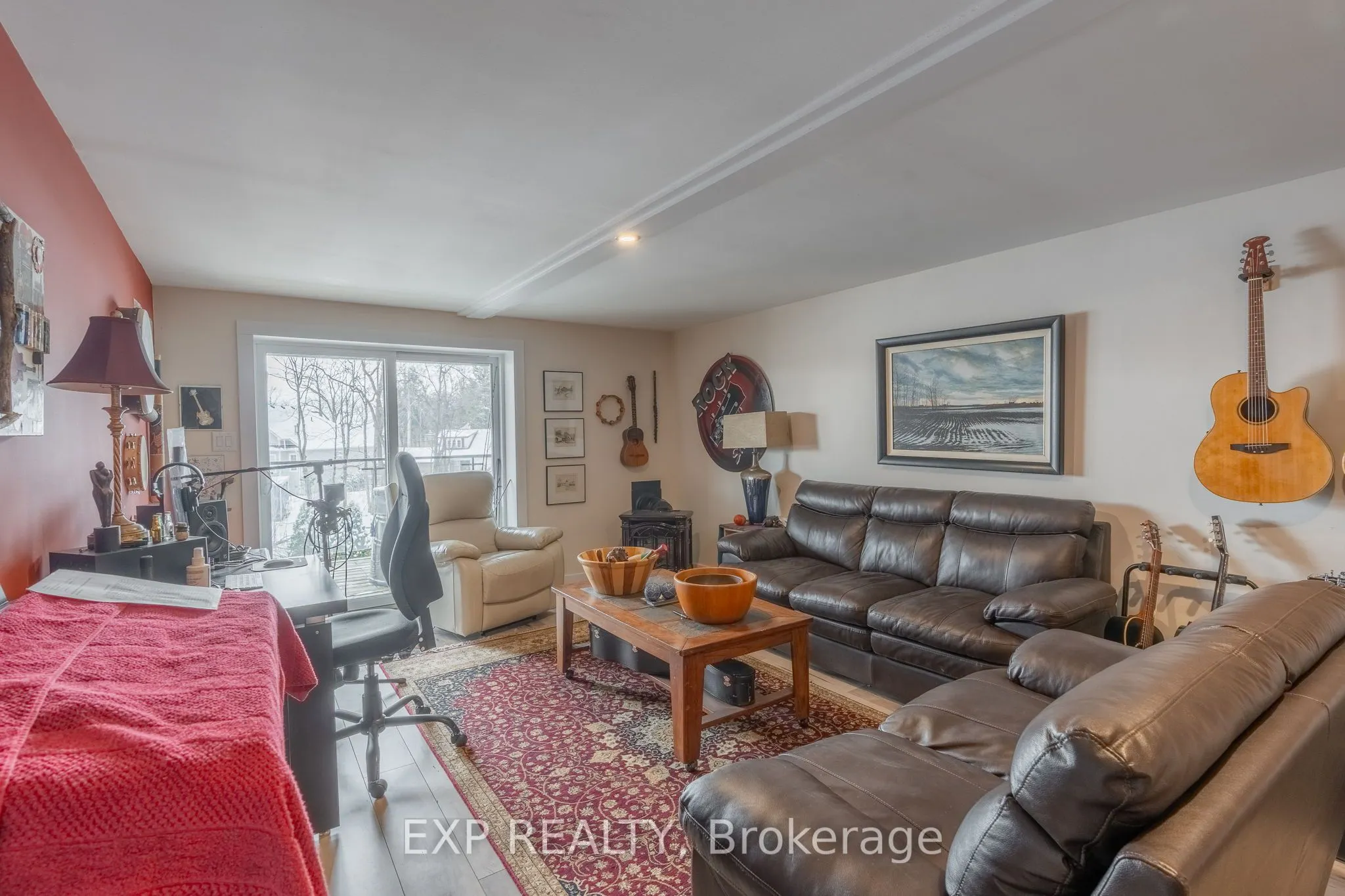 90 Ontario St Street S, #20