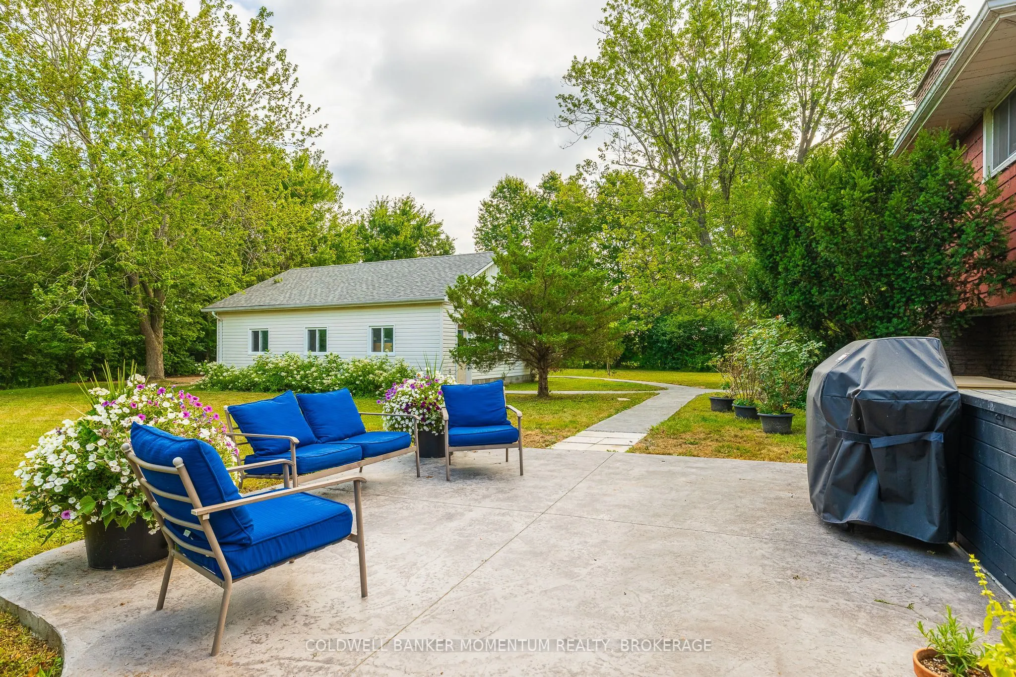 942 Cauthard Road