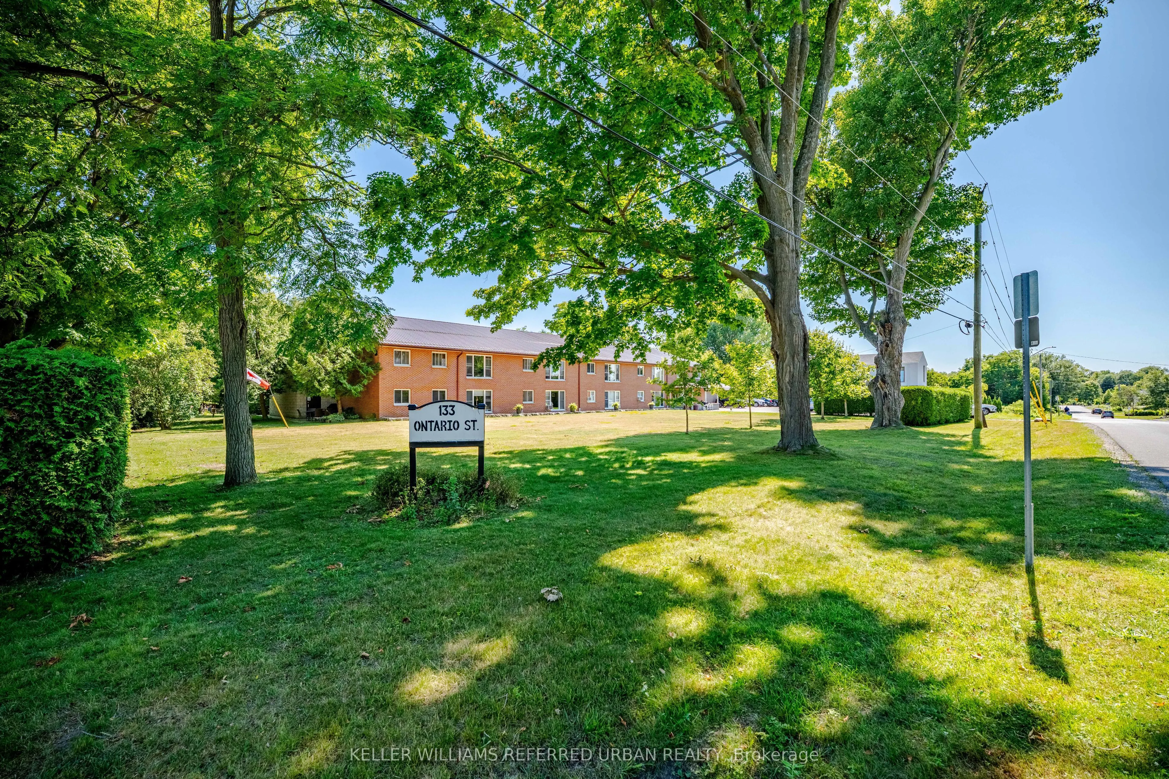 133 Ontario Street, #207