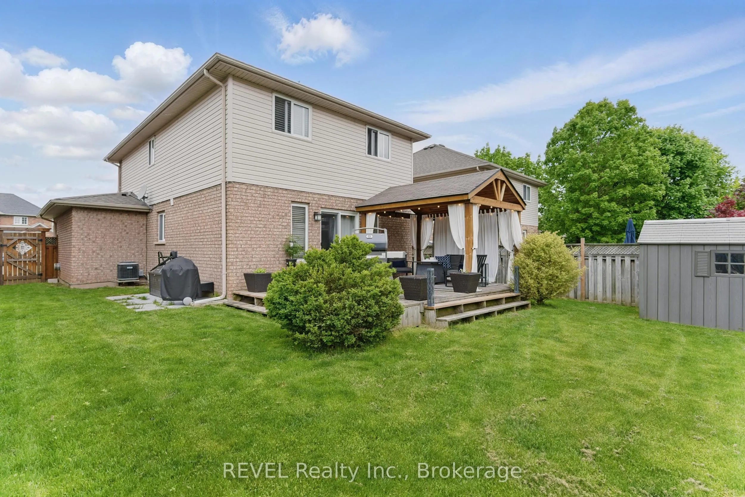 38 Udell Way