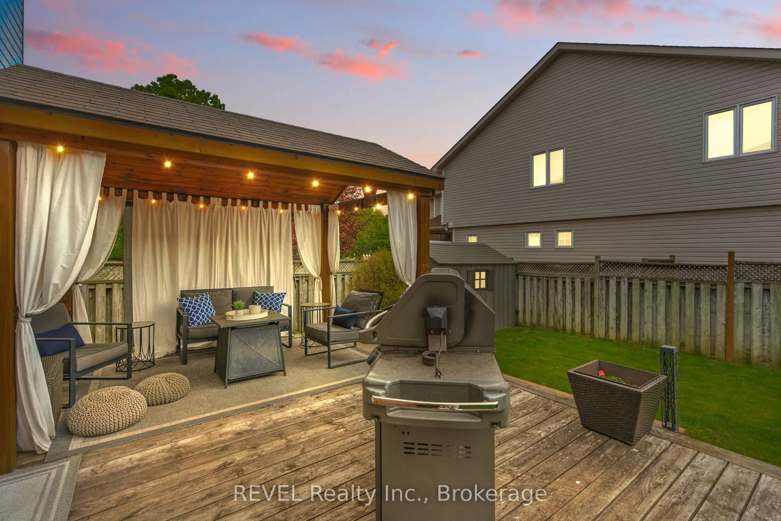 38 Udell Way