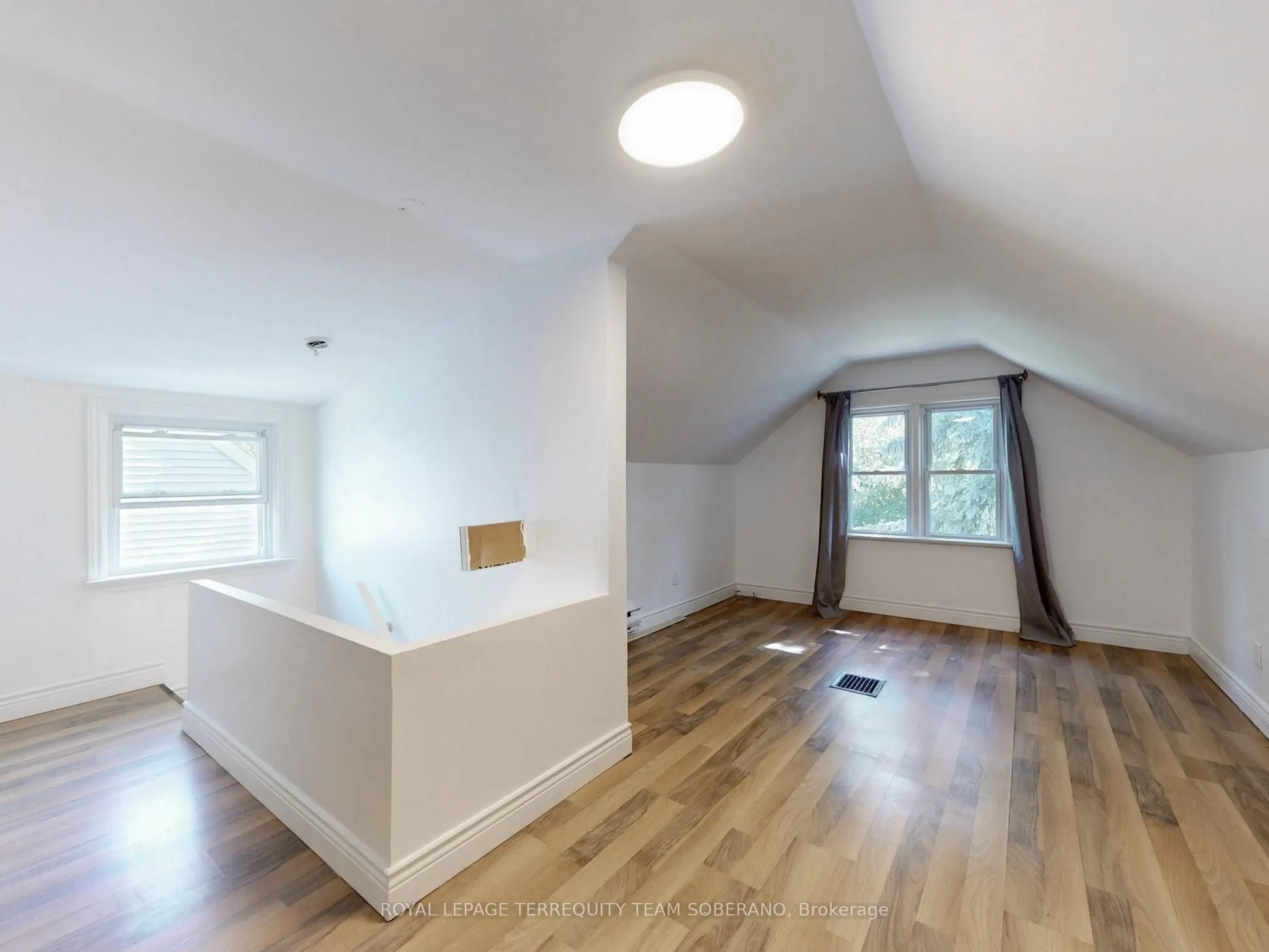 13 Roslin Avenue N