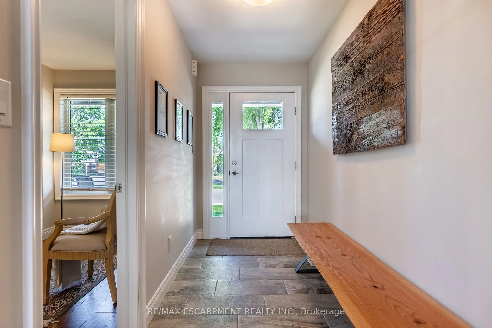 9 Richard Crescent
