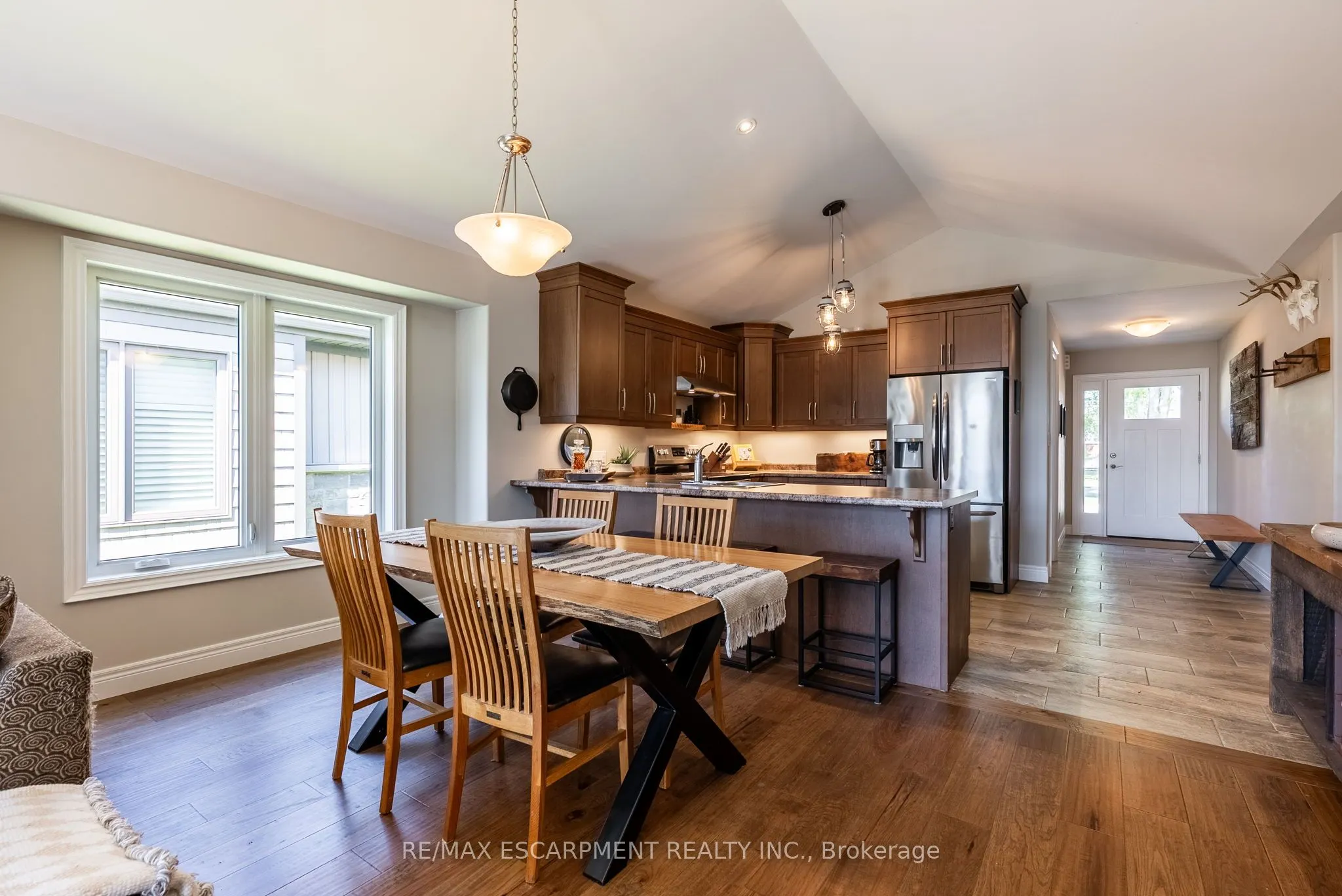 9 Richard Crescent