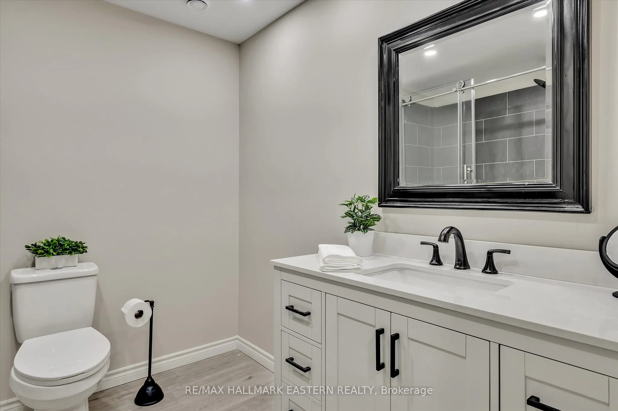 82 Darrell Drain Crescent