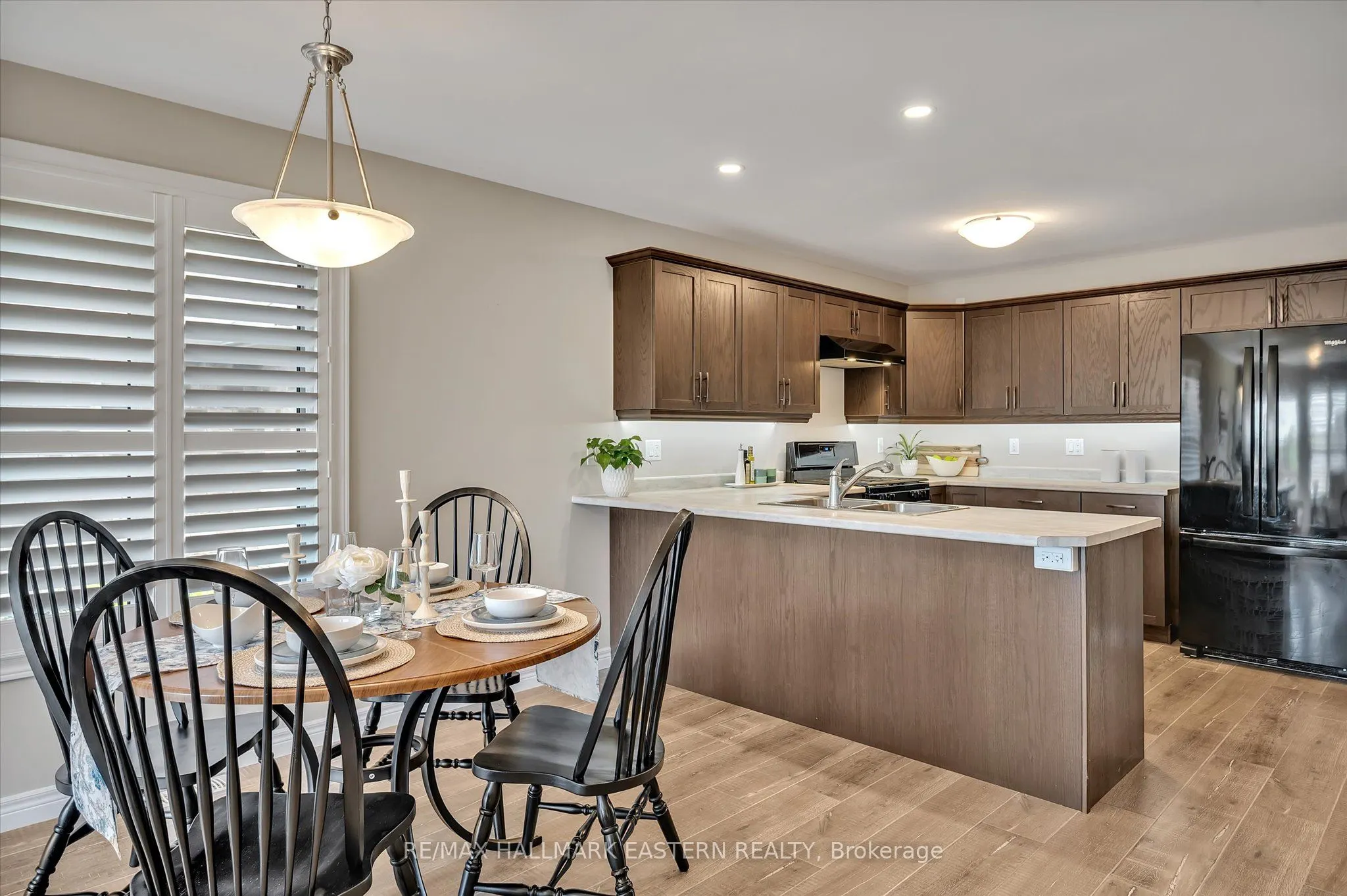 82 Darrell Drain Crescent