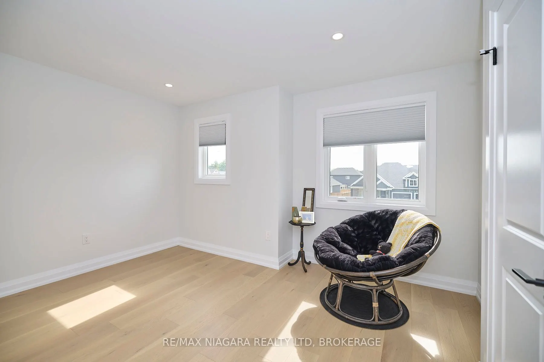 3609 CANFIELD Crescent