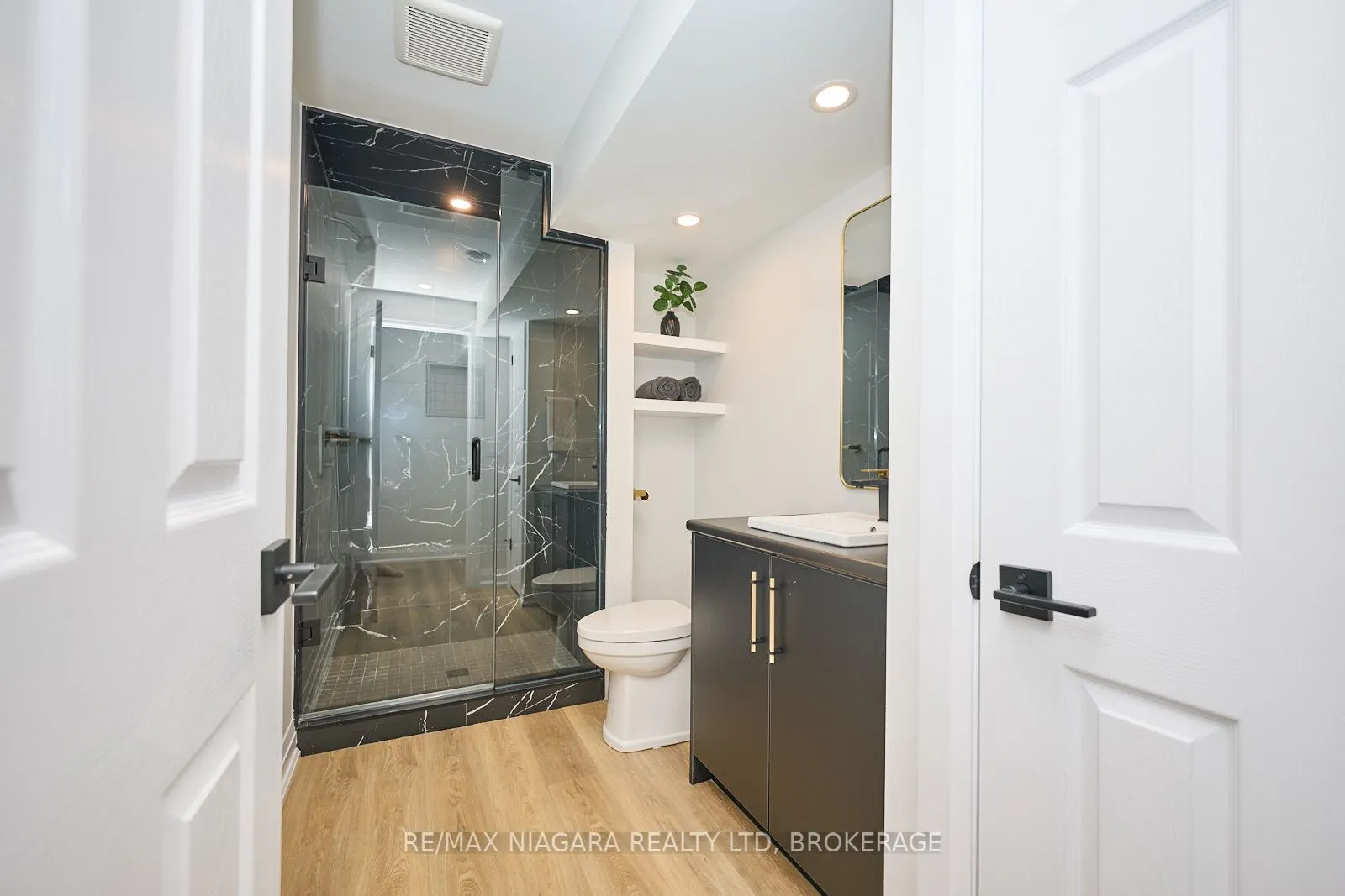 3609 CANFIELD Crescent