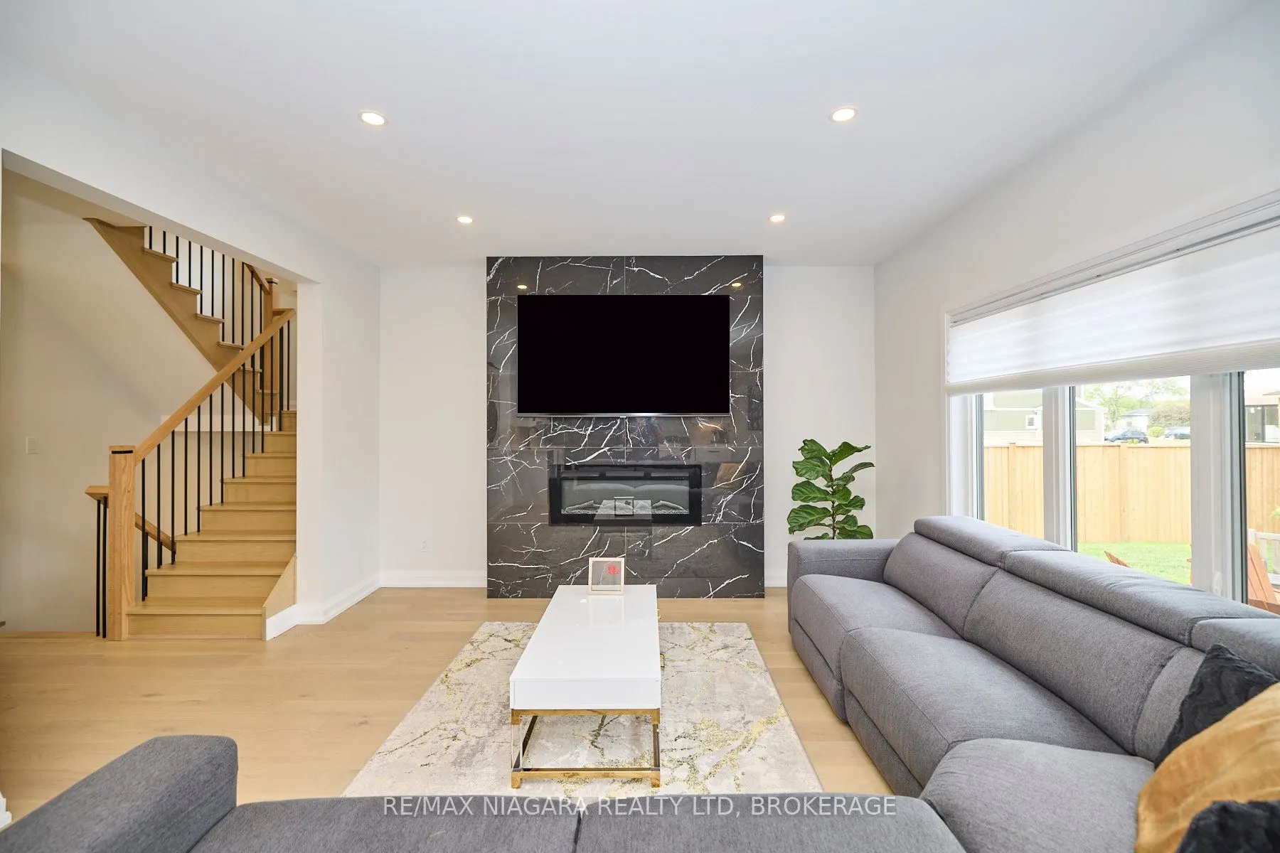 3609 CANFIELD Crescent