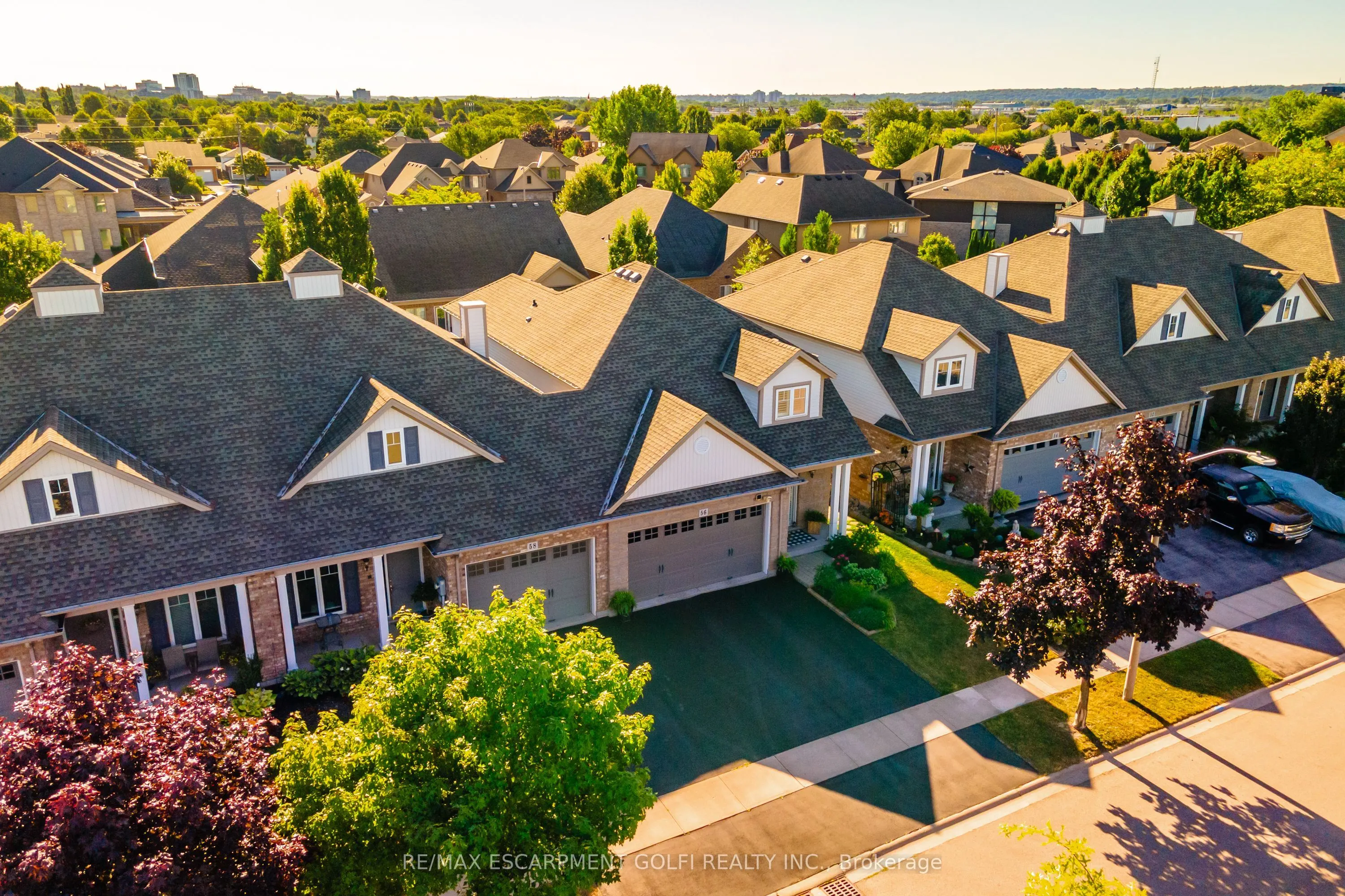 56 Videl Crescent N