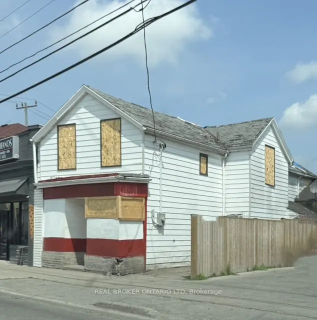 418 Hamilton Road